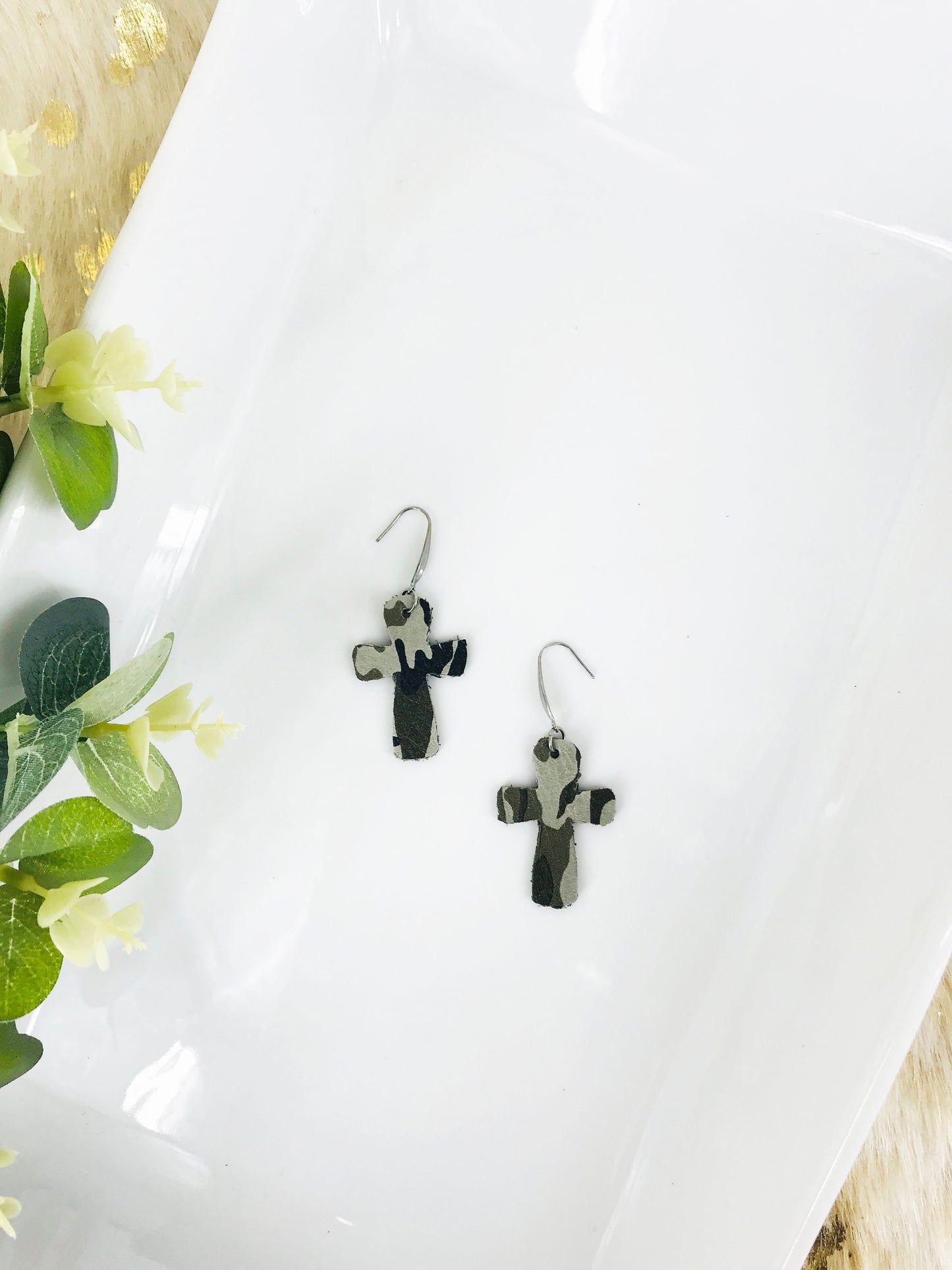 Jungle Gray Camo Leather Earrings - E19-1046