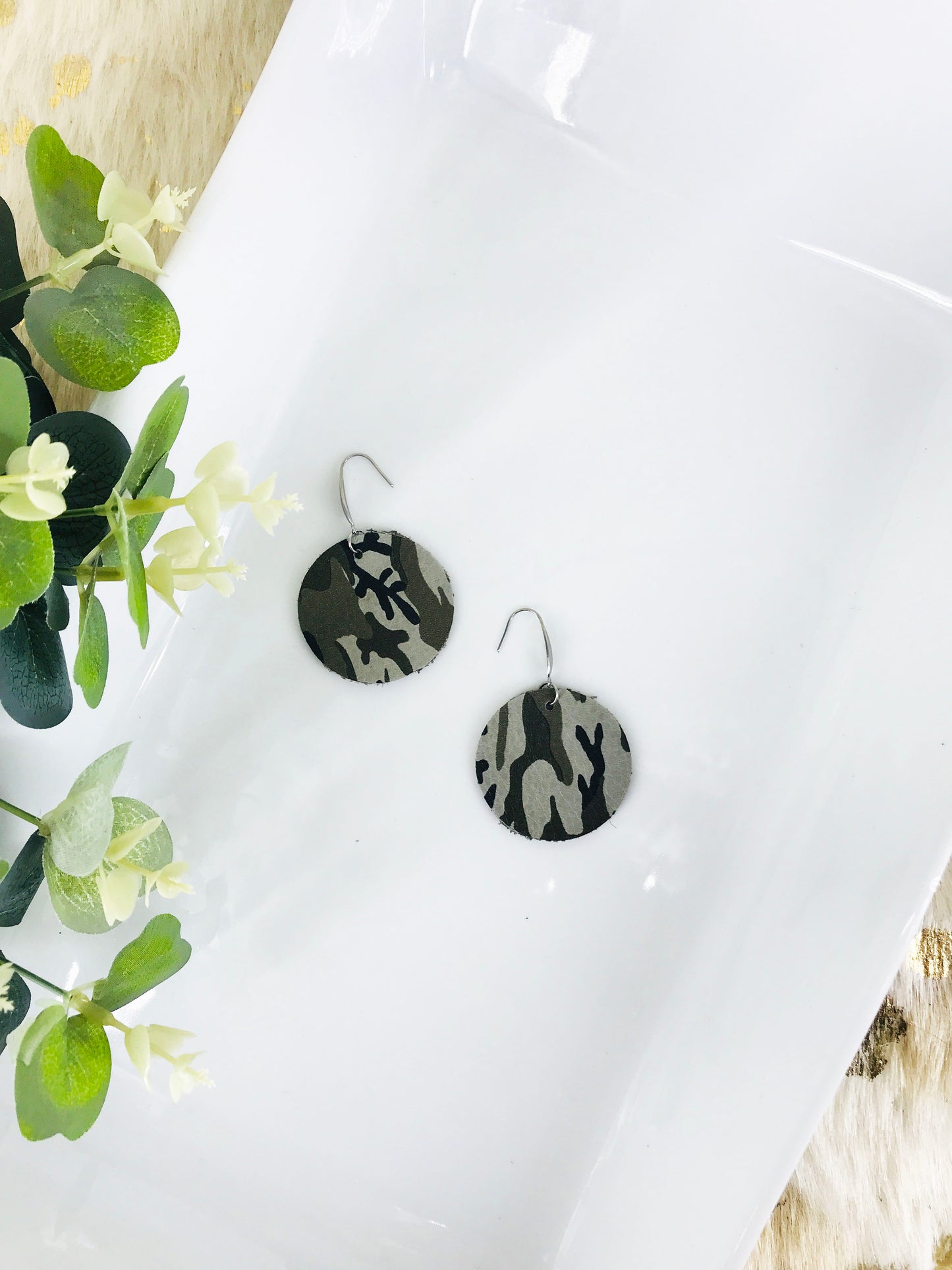Jungle Gray Camo Leather Earrings - E19-1049