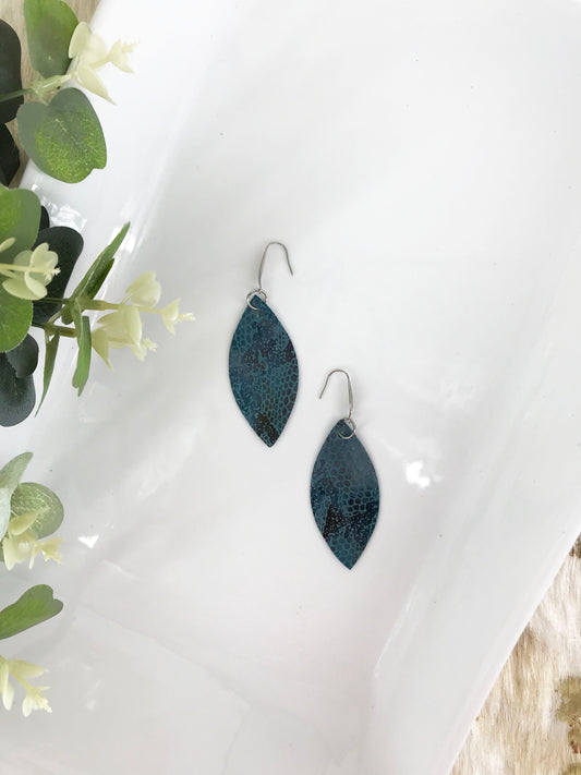 Turquoise Snake Skin Leather Earrings - E19-104