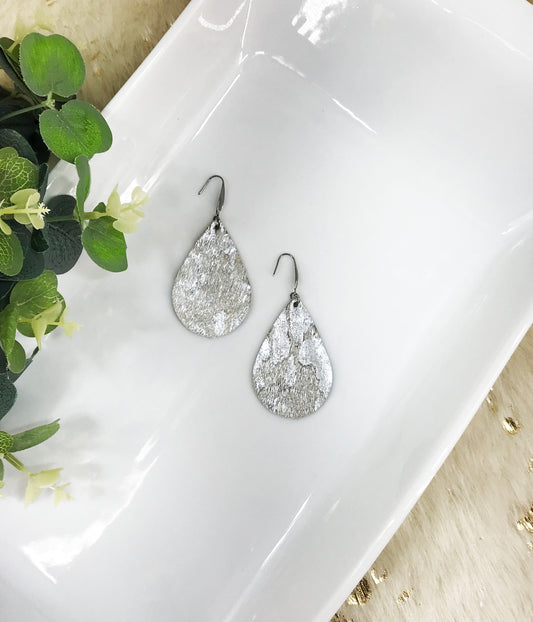 Silver Hair On Leather Earrings - E19-1115