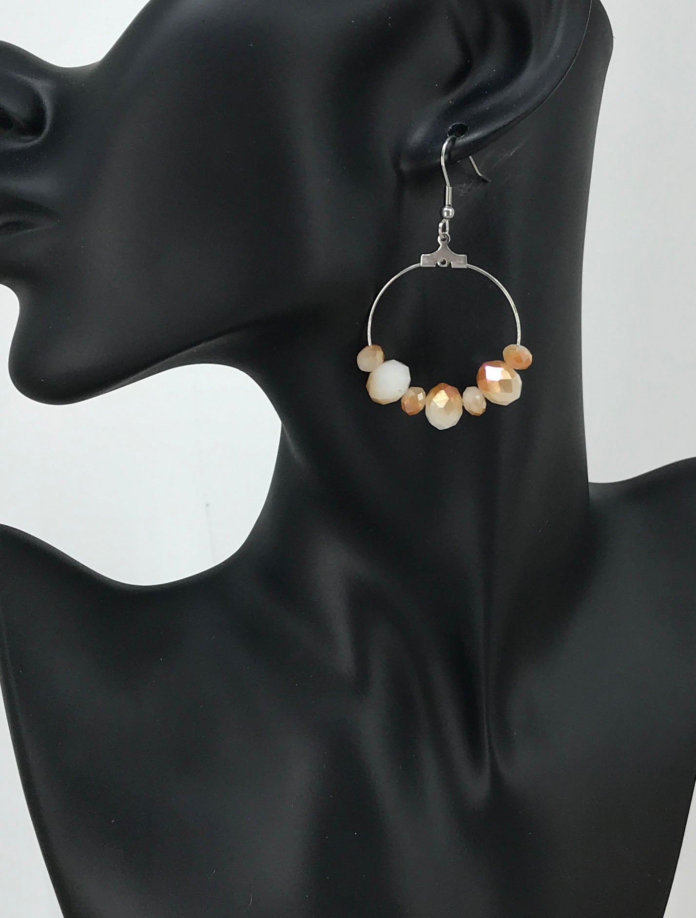 White and Gold Glass Bead Hoop Earrings - E19-113
