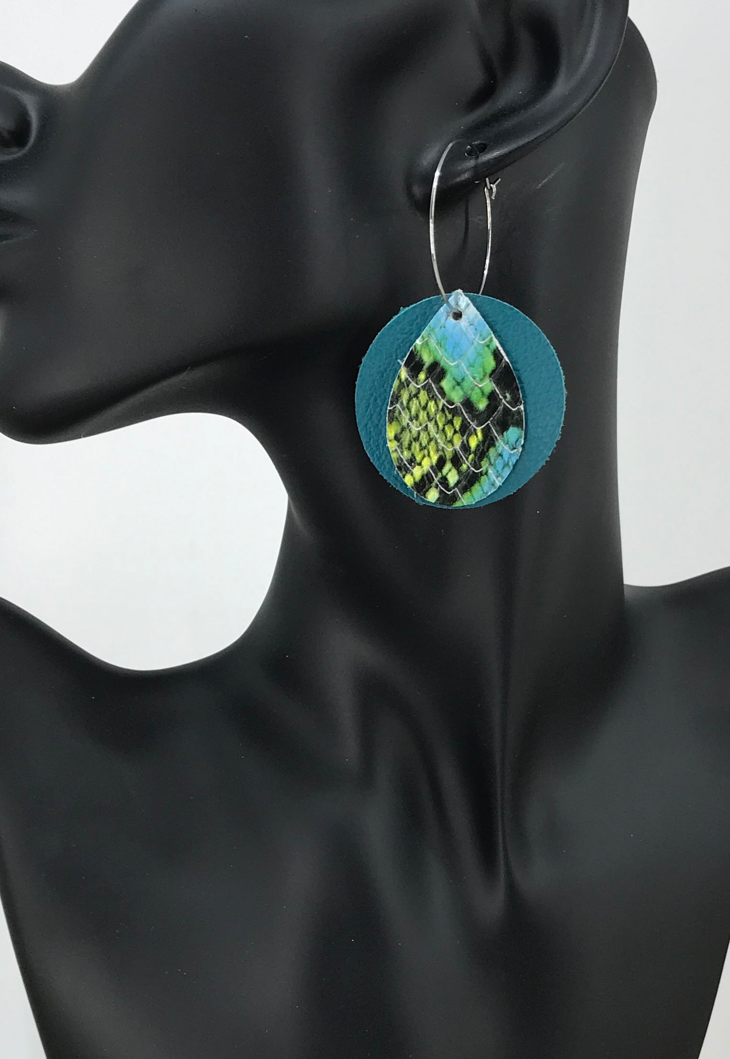 Genuine Leather Hoop Earrings - E19-1167