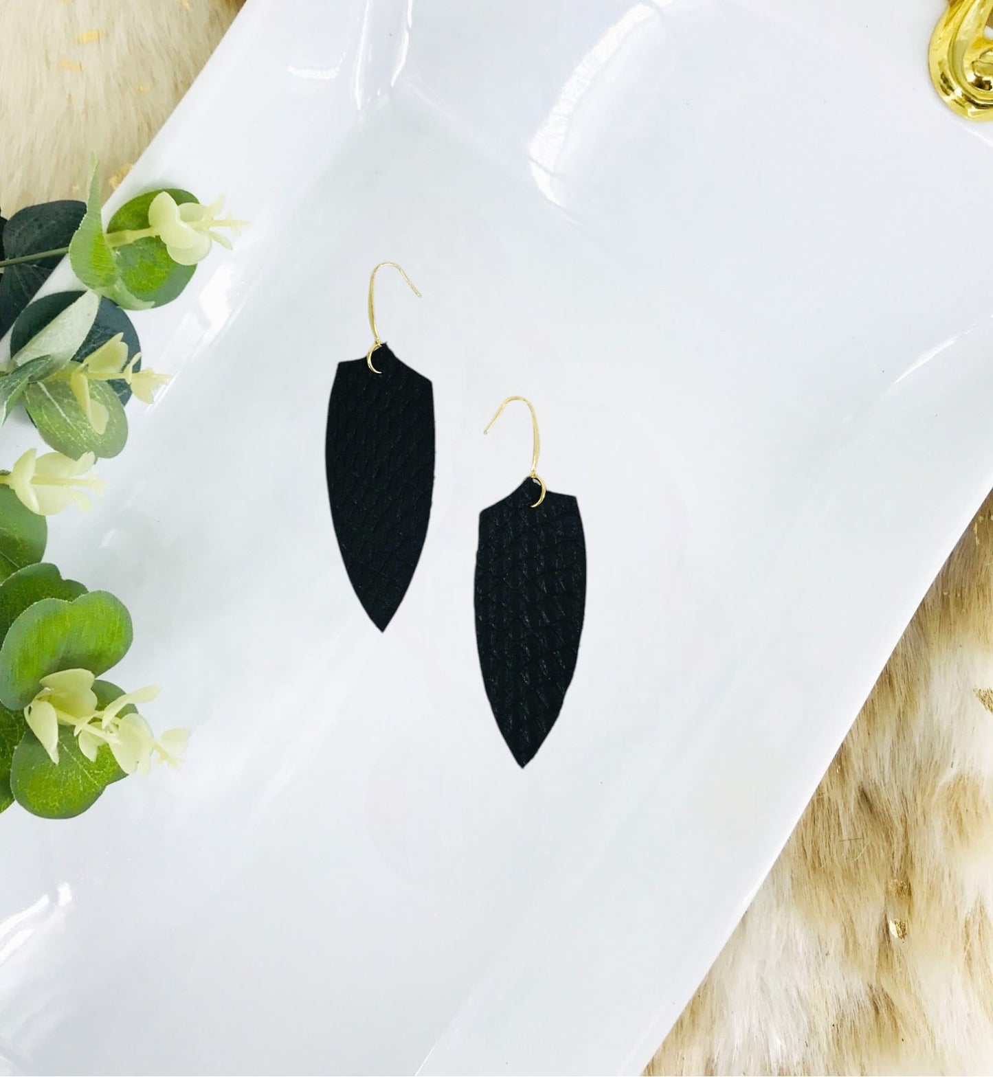Black Genuine Leather Earrings - E19-1248