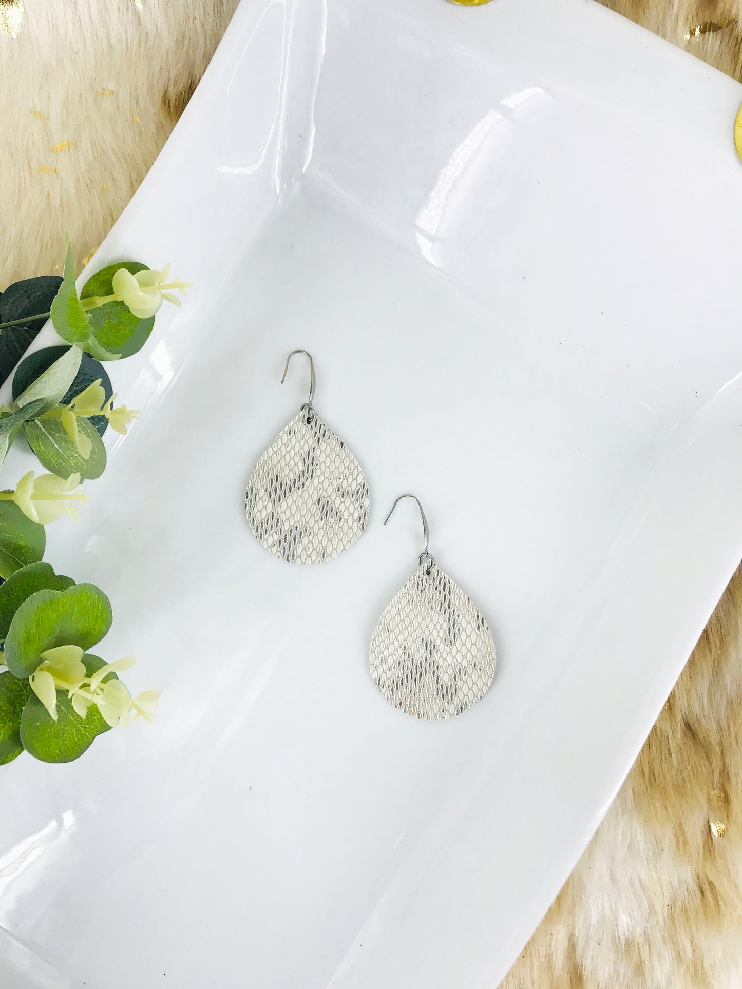 Urban Textured Snake Leather Earrings - E19-1265