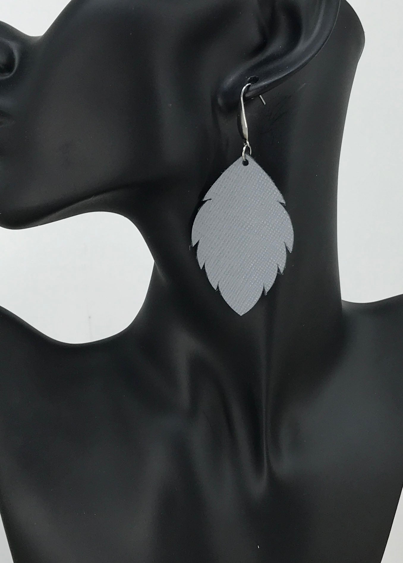 Neutral Gray Leather Earrings - E19-1270
