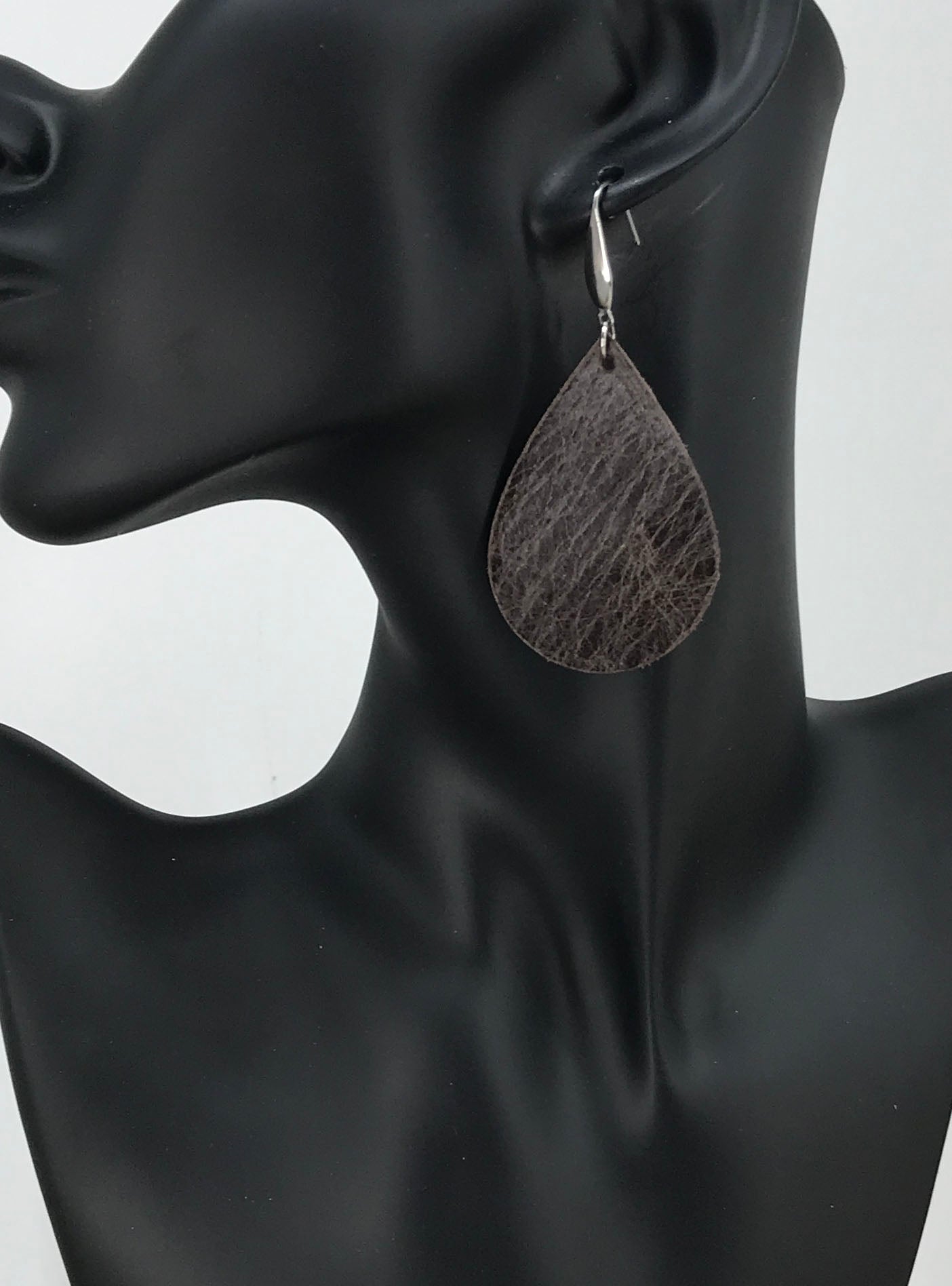Brown Metallic Leather Earrings - E19-1321