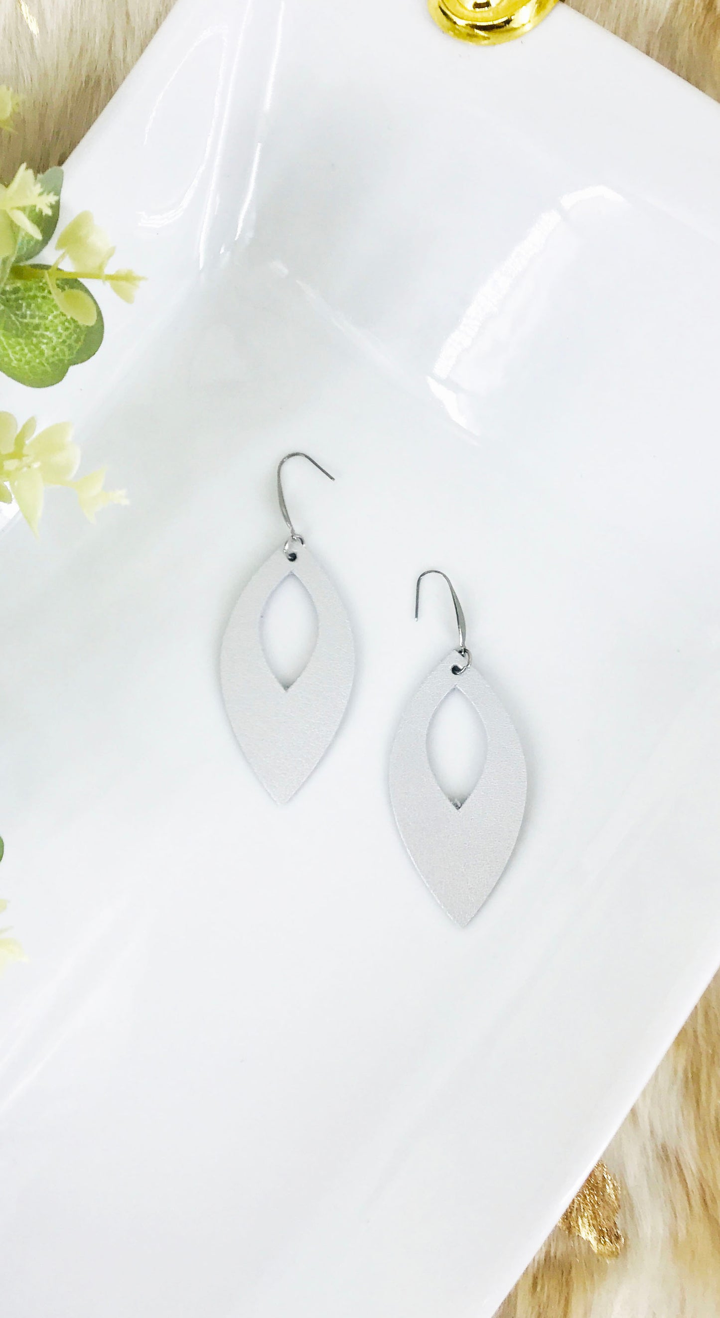 Metallic Silver Genuine Leather Earrings - E19-1342