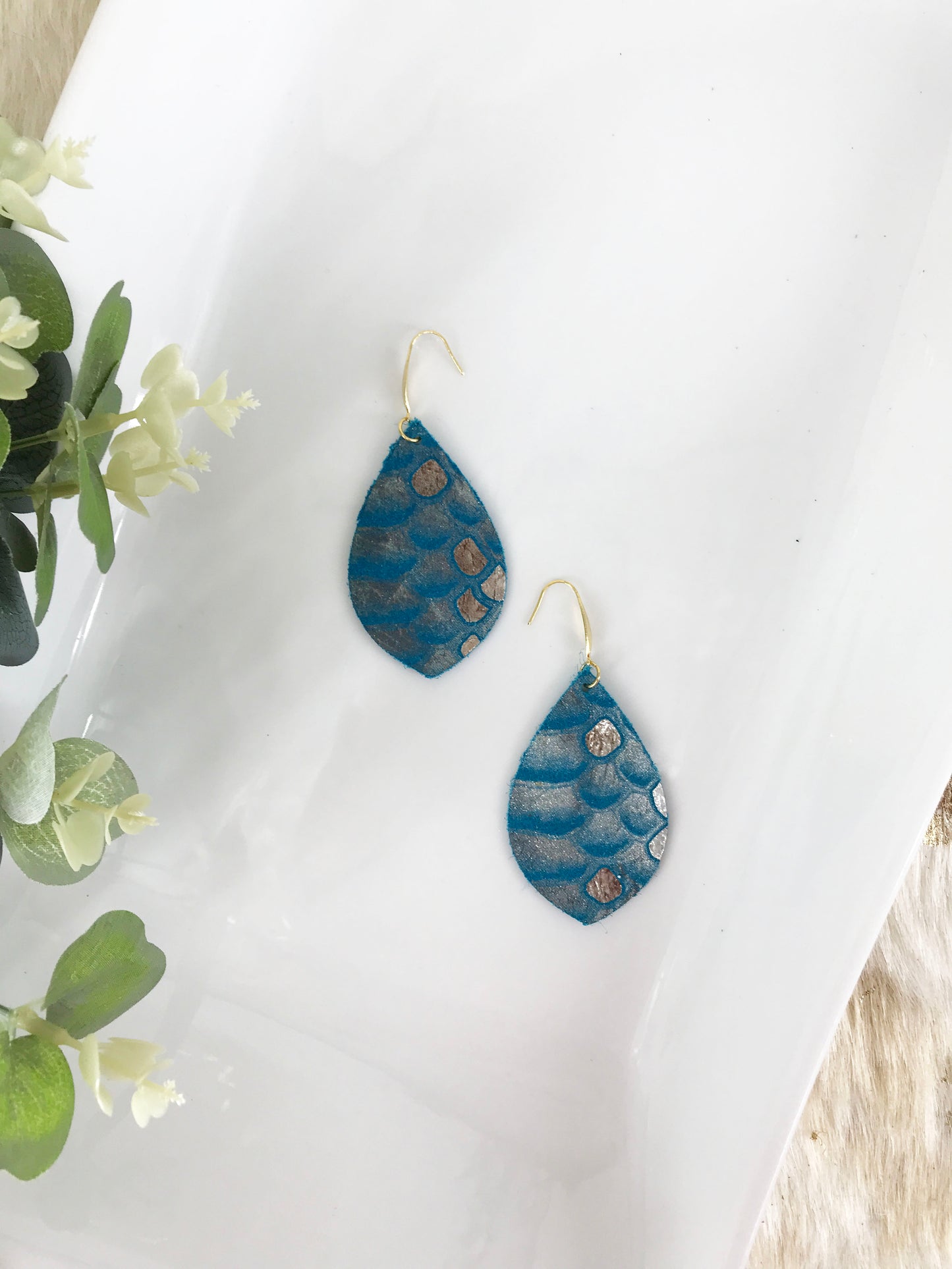 Turquoise Genuine Leather Earrings - E19-1351