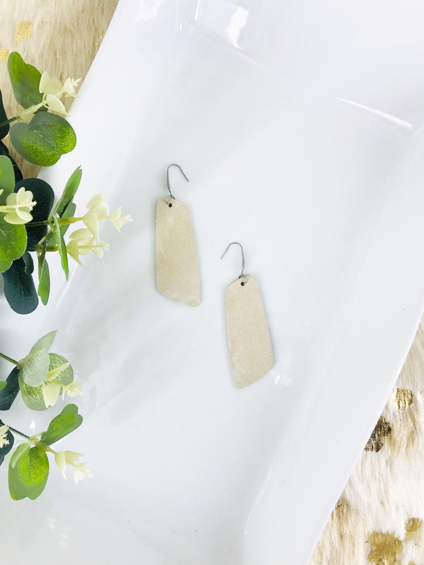 Beige Metallic Camo Leather Earrings - E19-1454