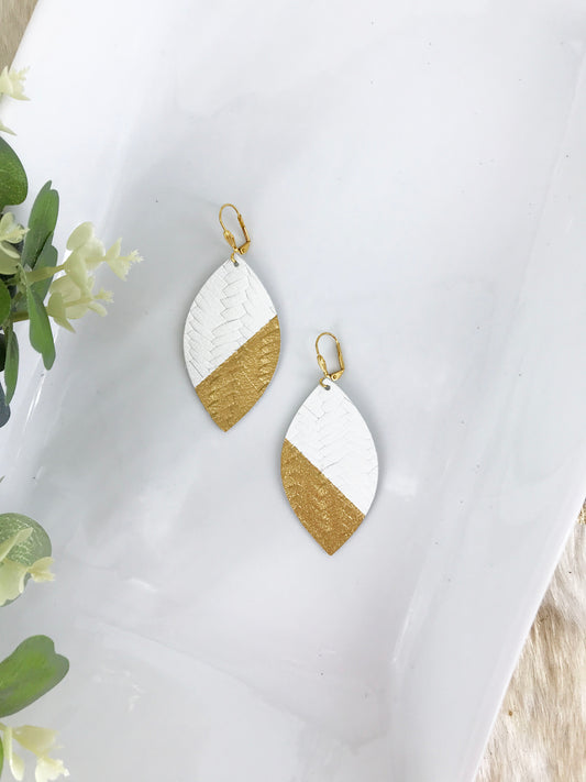 White Genuine Leather Earrings- E19-148