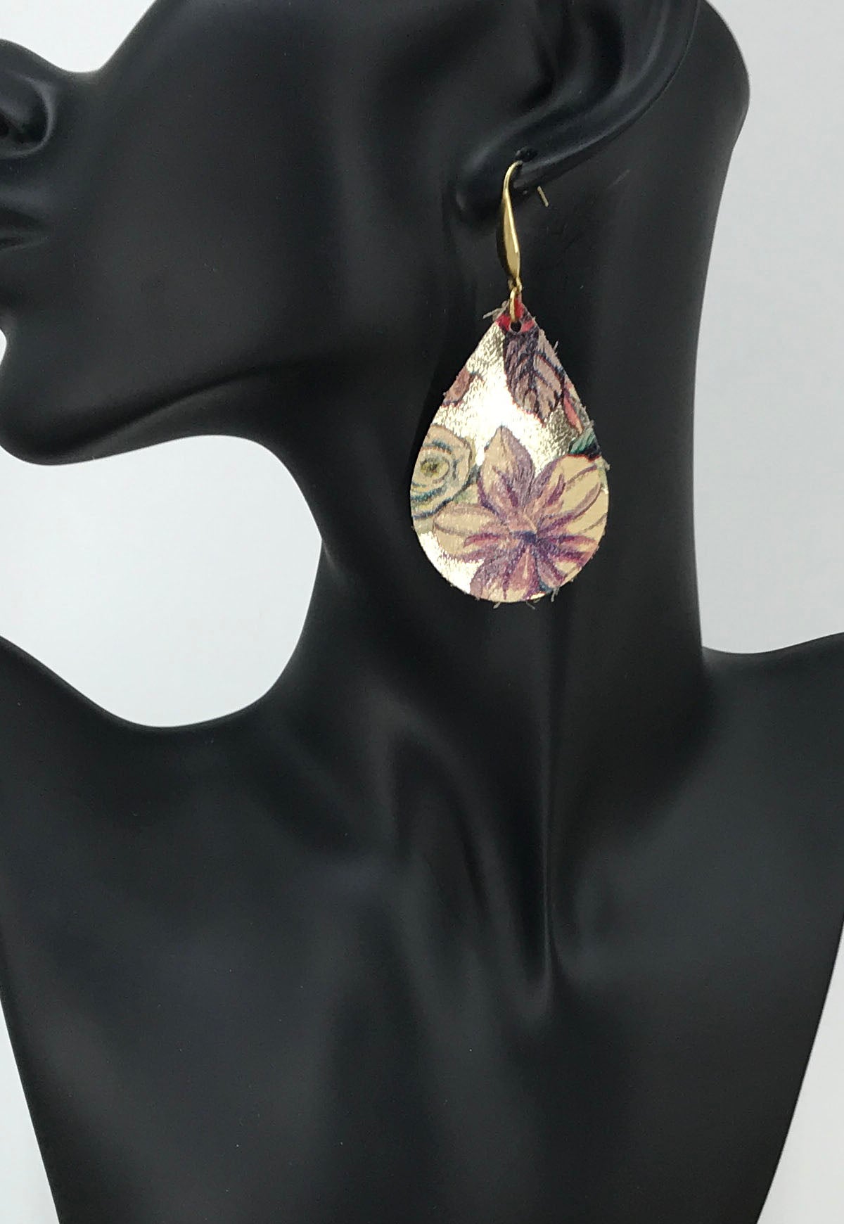 Floral Metallic Gold Leather Earrings - E19-1623