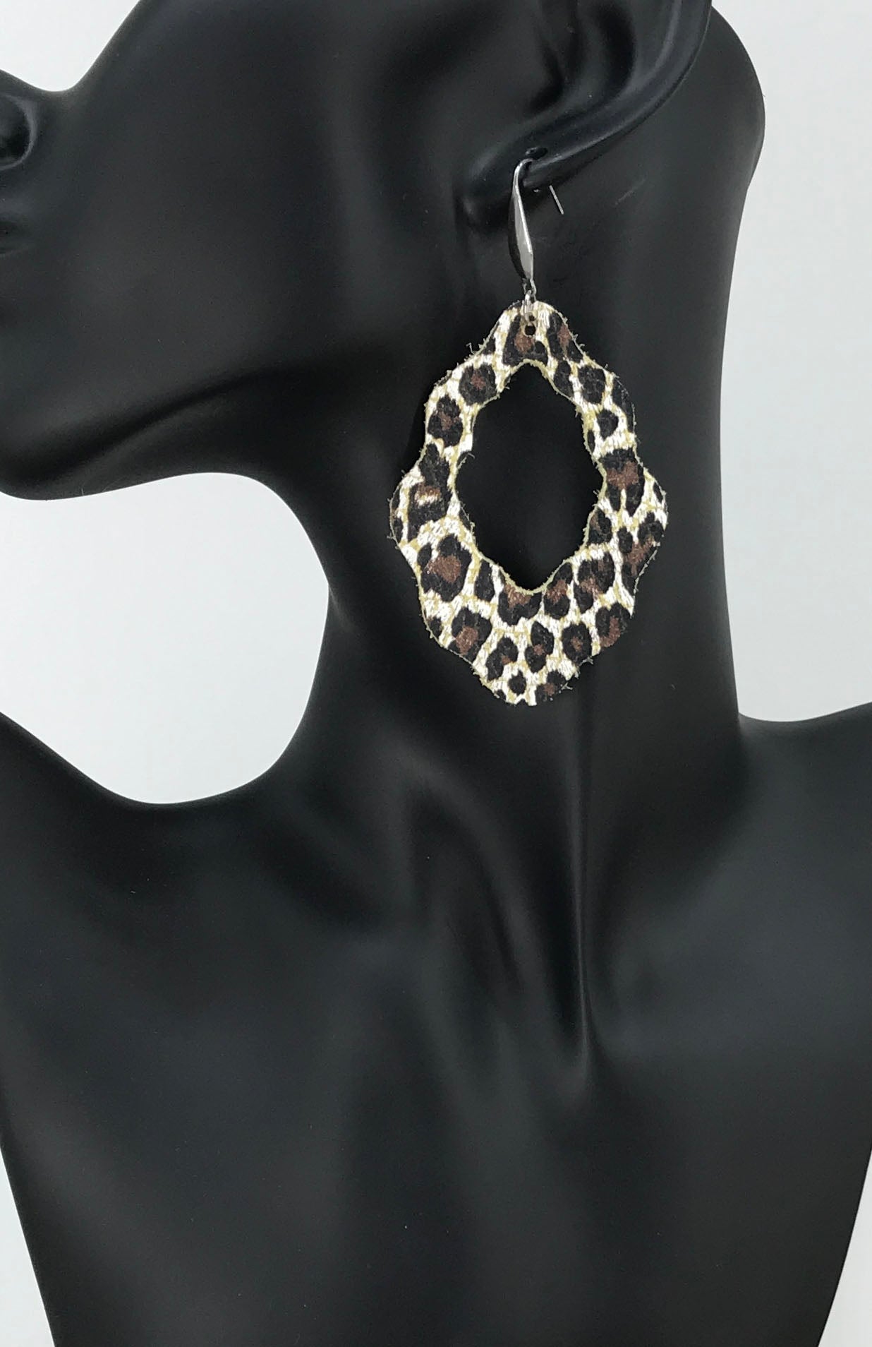 Cheetah Print Leather Earrings - E19-1629