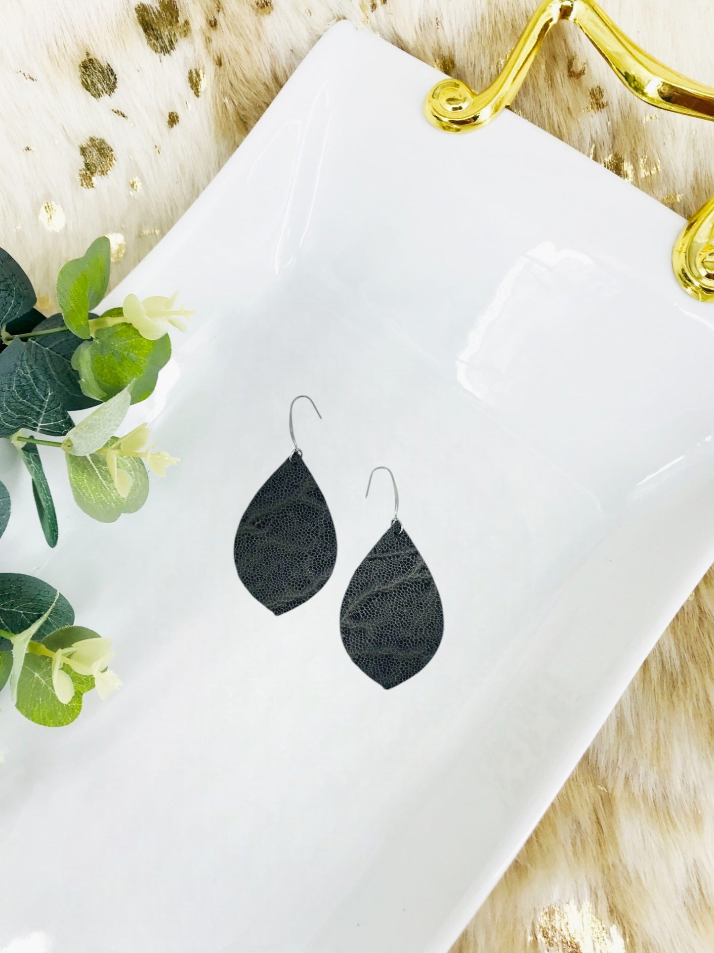 Embossed Elephant Gray Leather Earrings - E19-1635