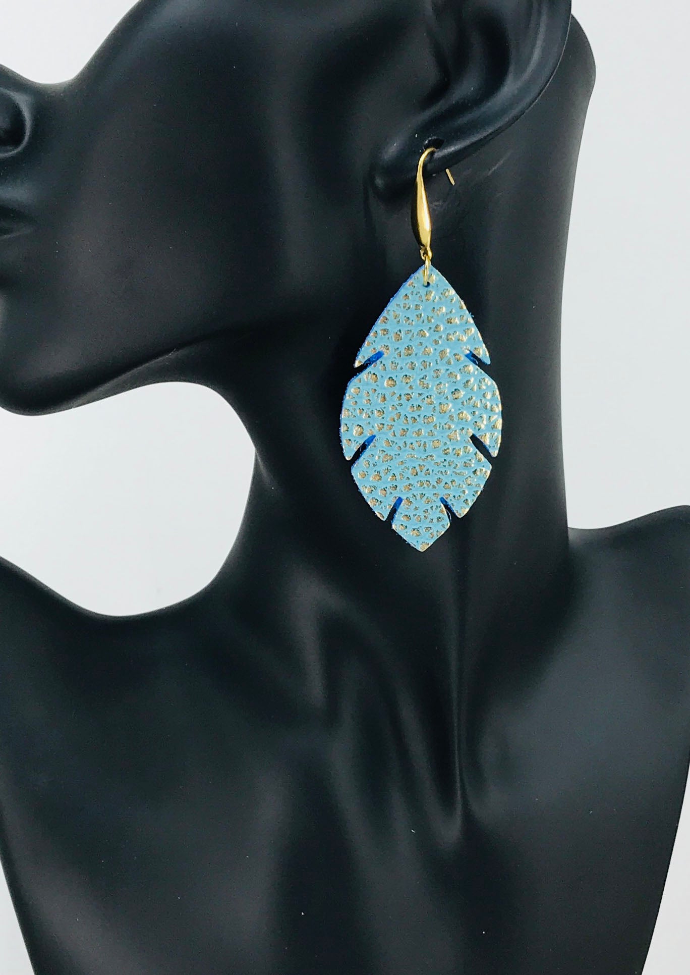 Gold Tipped Mint Embossed Leather Earrings - E19-1677
