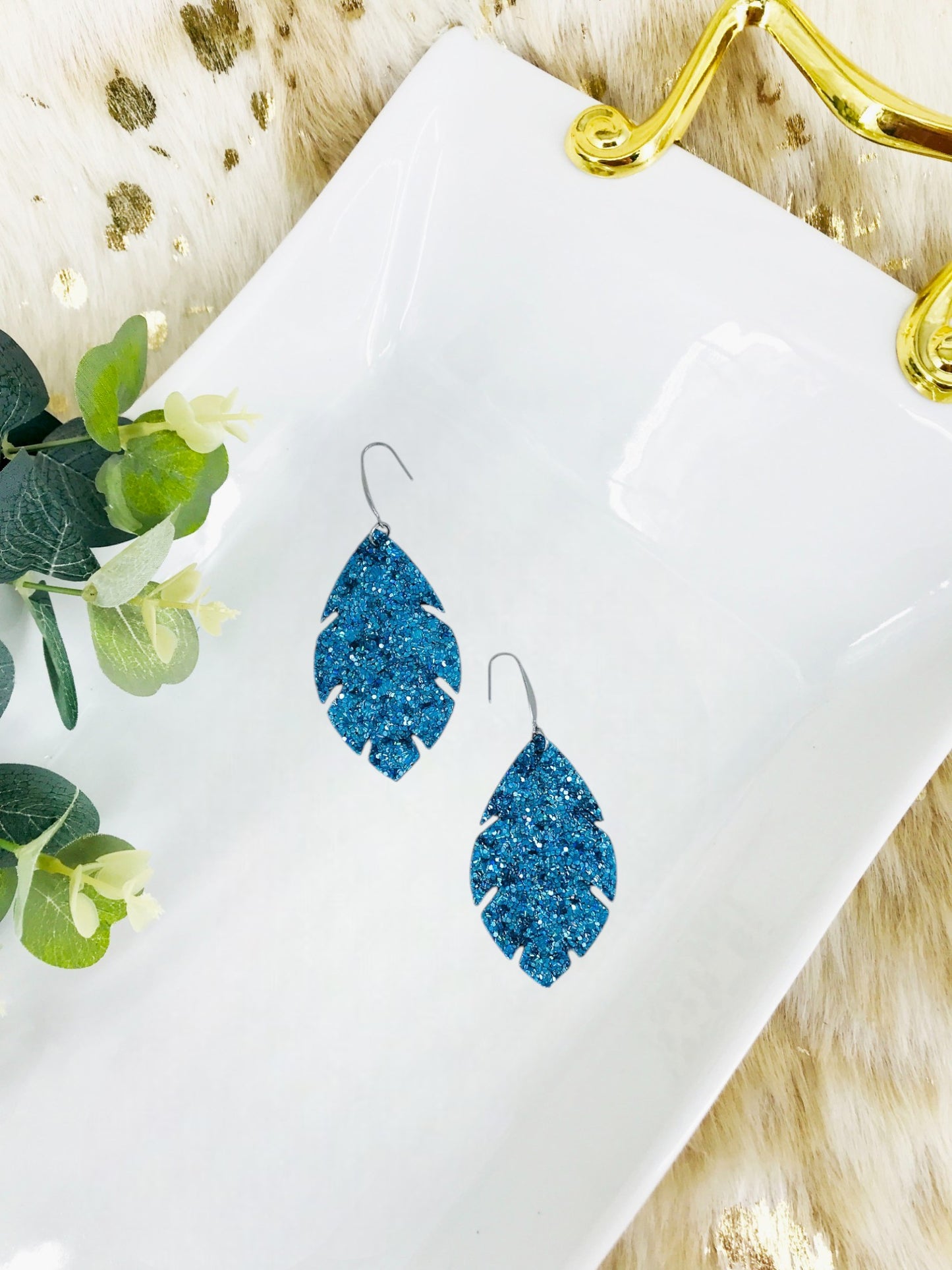 Iceberg Blue Chunky Glitter Earrings - E19-1689