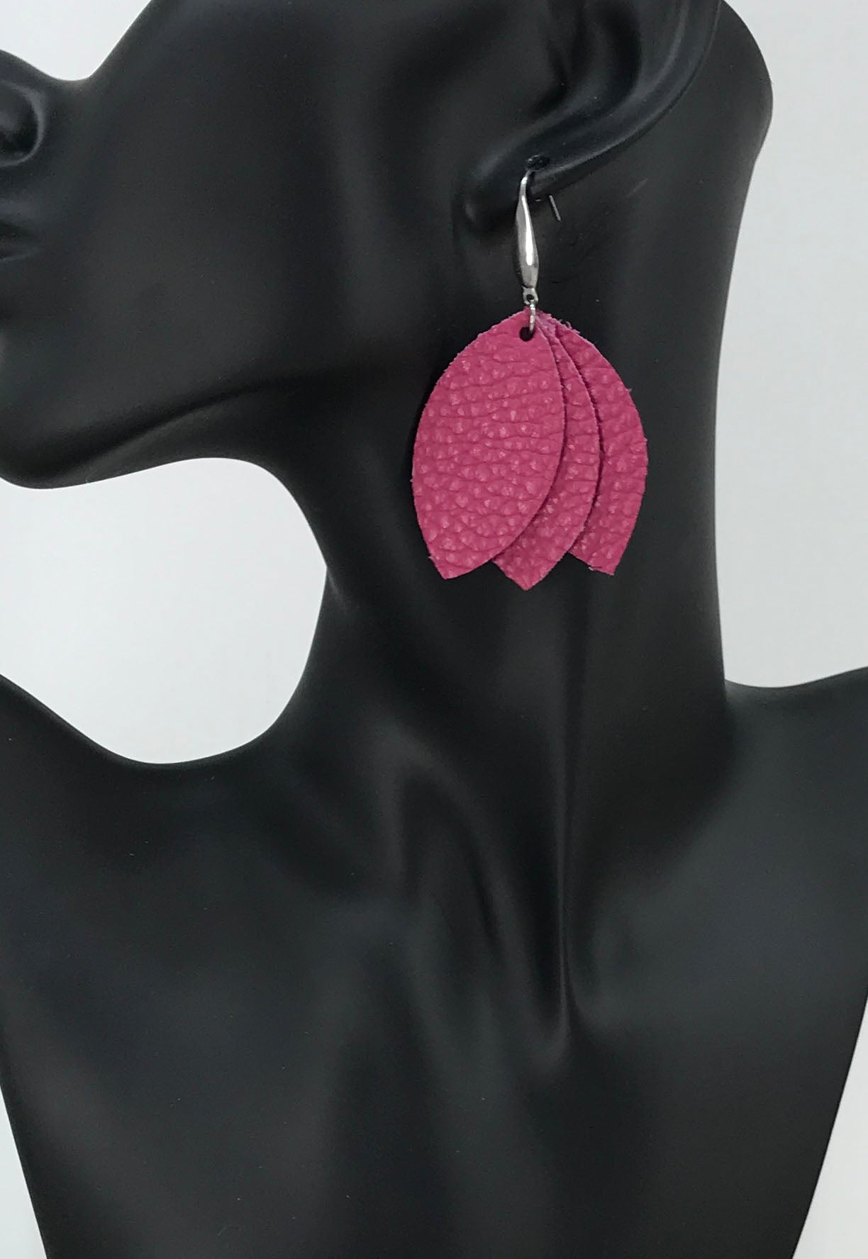 Fuchsia Hot Pink Leather Earrings - E19-1710