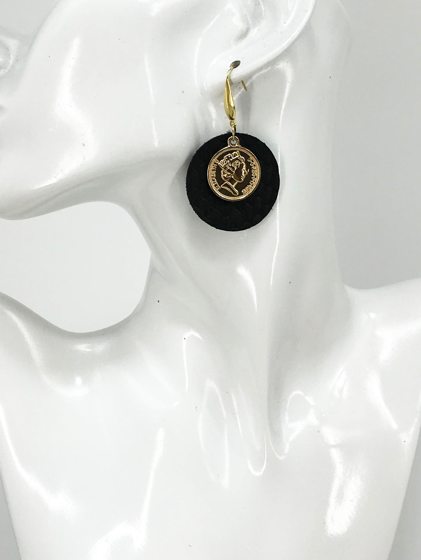 Black Amazon Cobra Leather Earrings - E19-1762