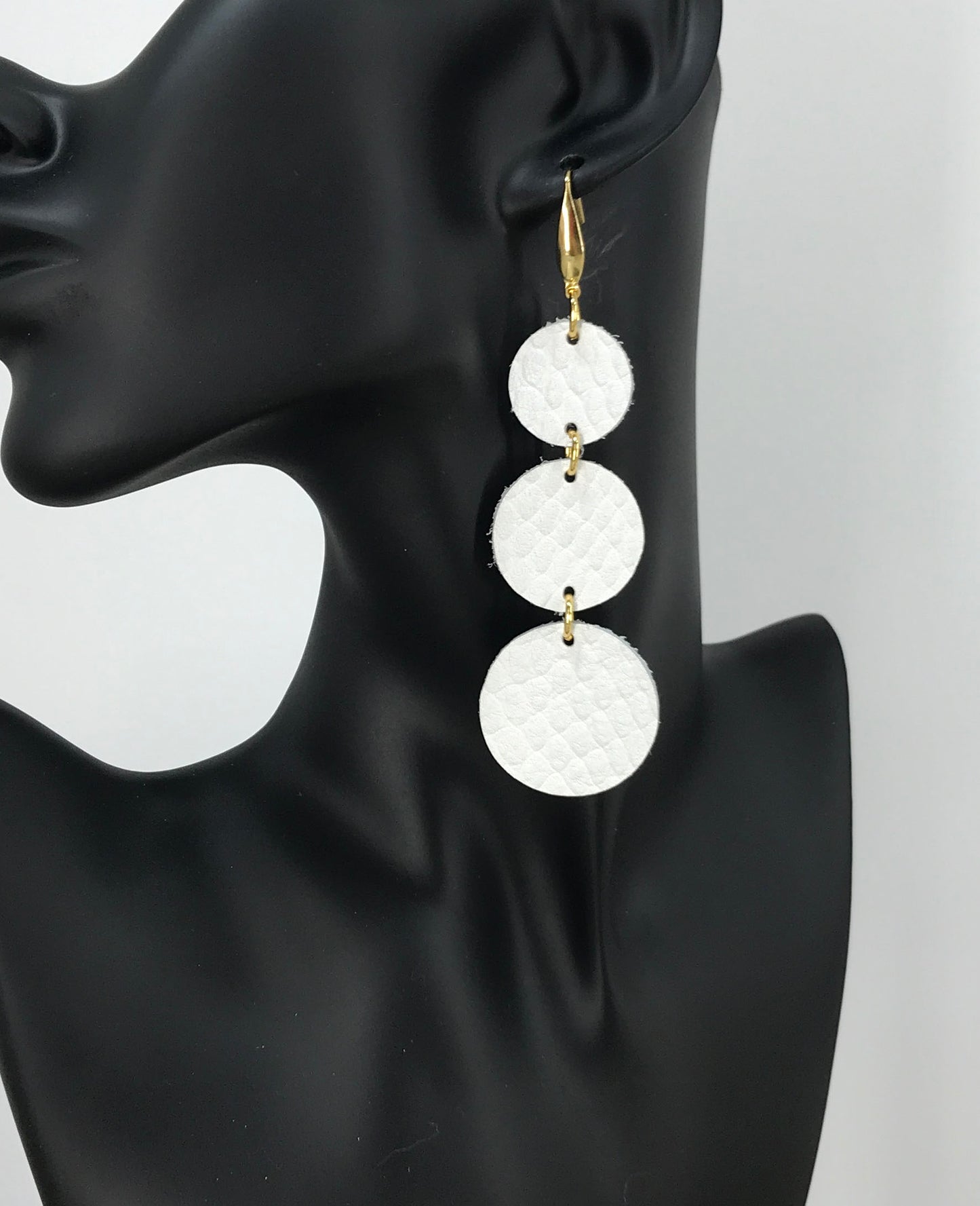 White Amazon Cobra Leather Earrings - E19-1779
