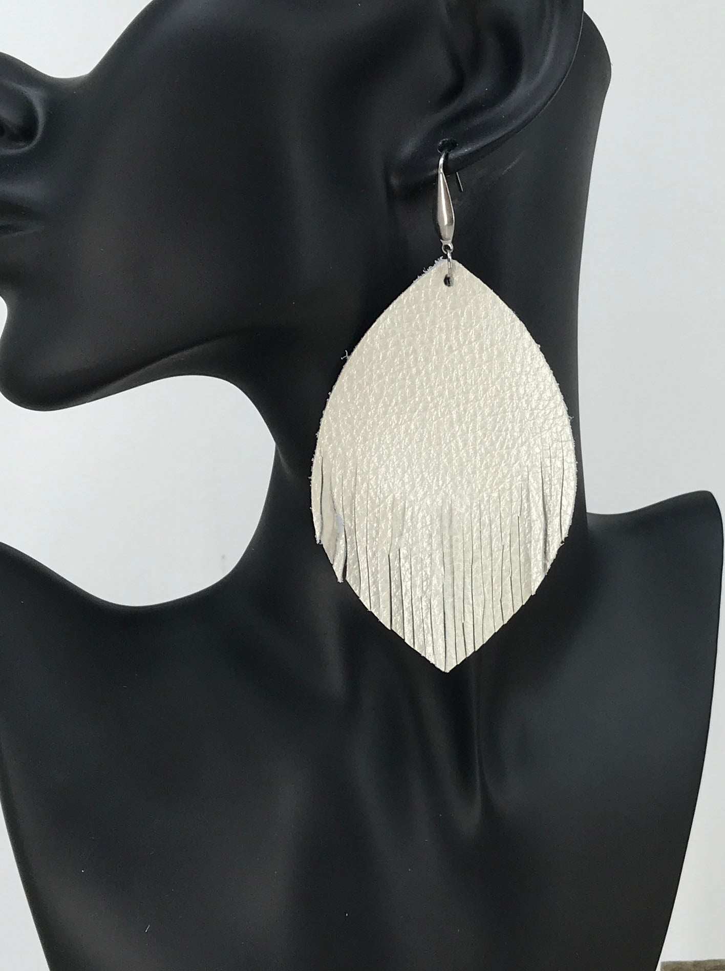Ivory Genuine Leather Earrings - E19-182