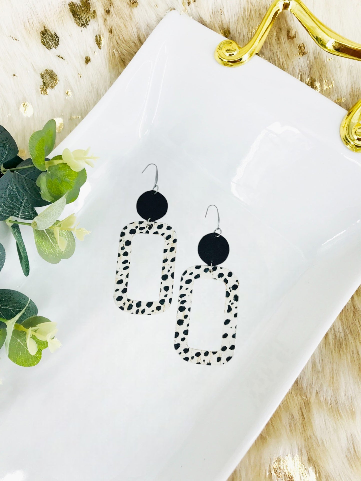 Black and White Cheetah Leather Earrings - E19-1845