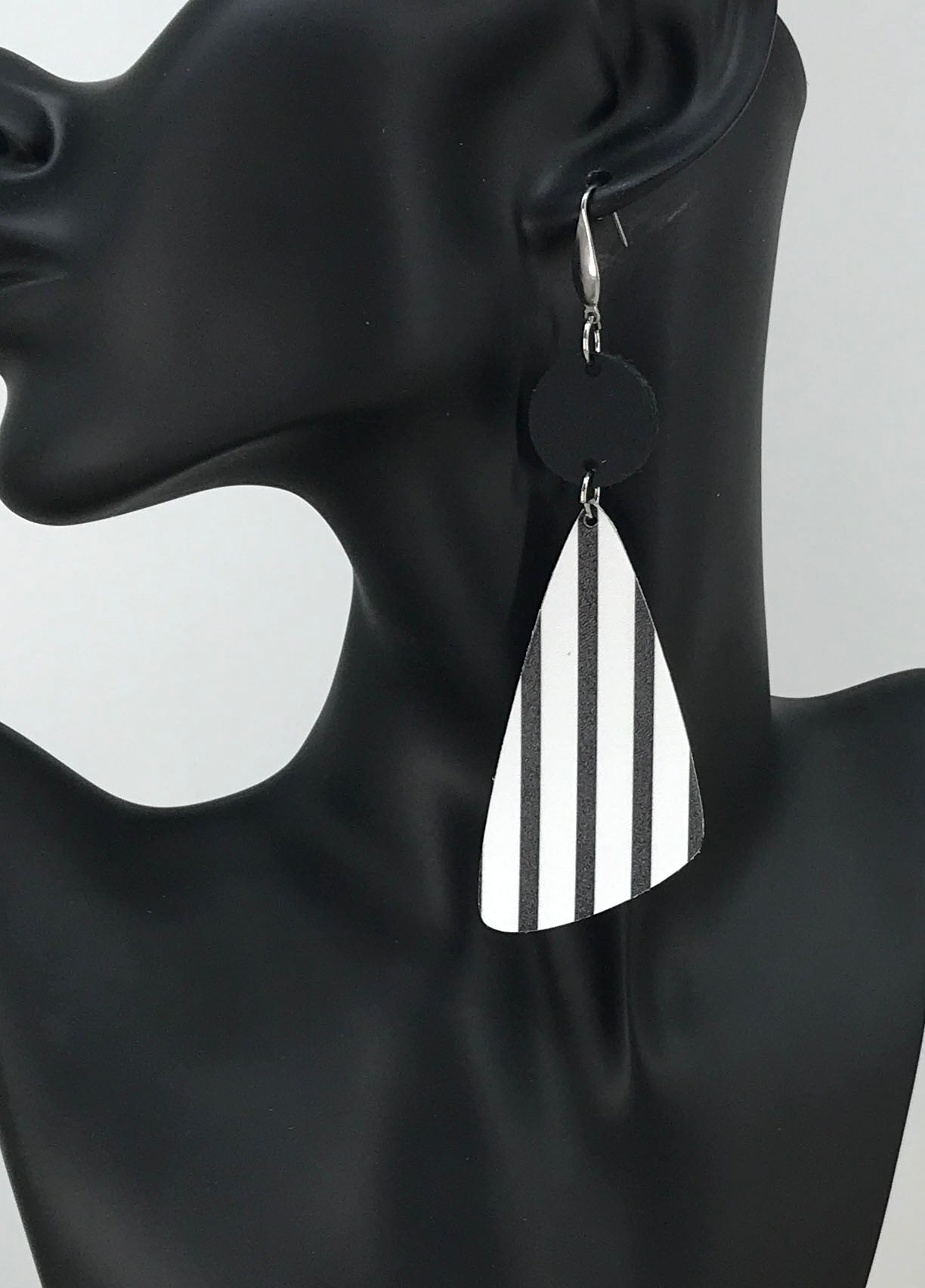 Black and White Striped Leather Earrings - E19-1921
