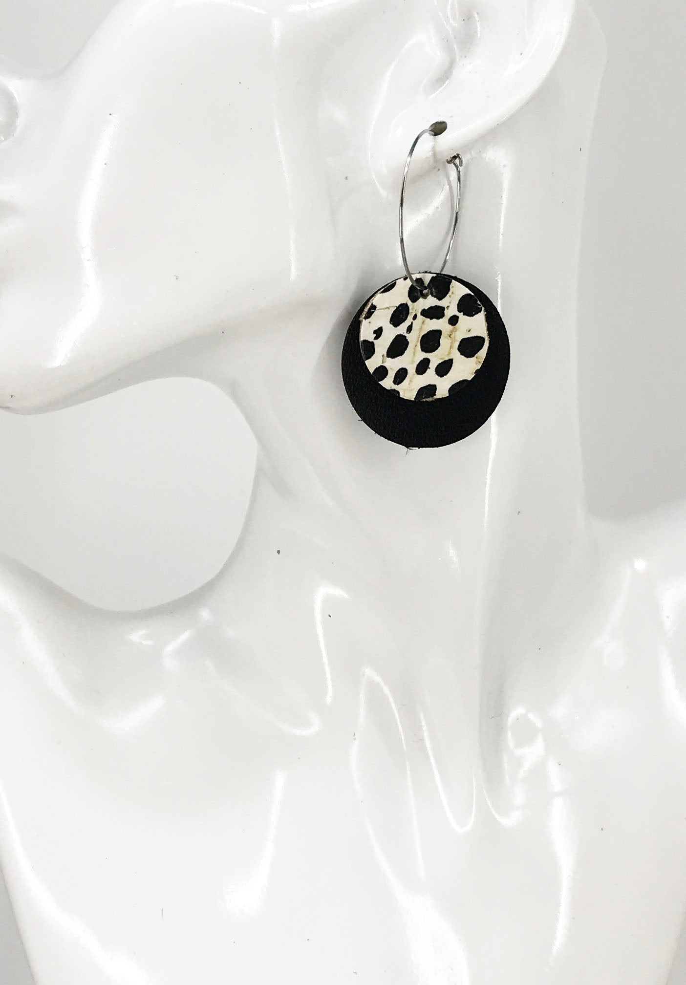 Mini Black Cheetah Leather Hoop Earrings - E19-1926