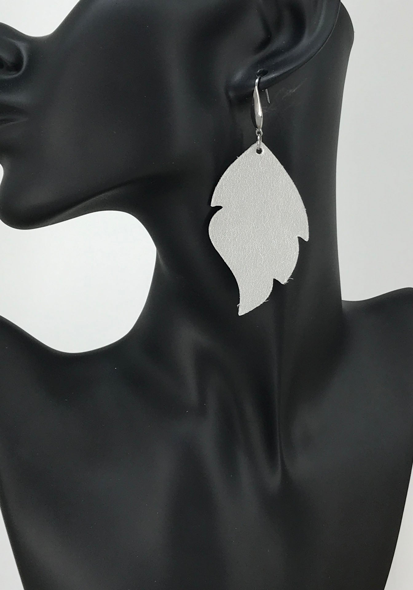 Metallic Silver Leather Earrings - E19-1942