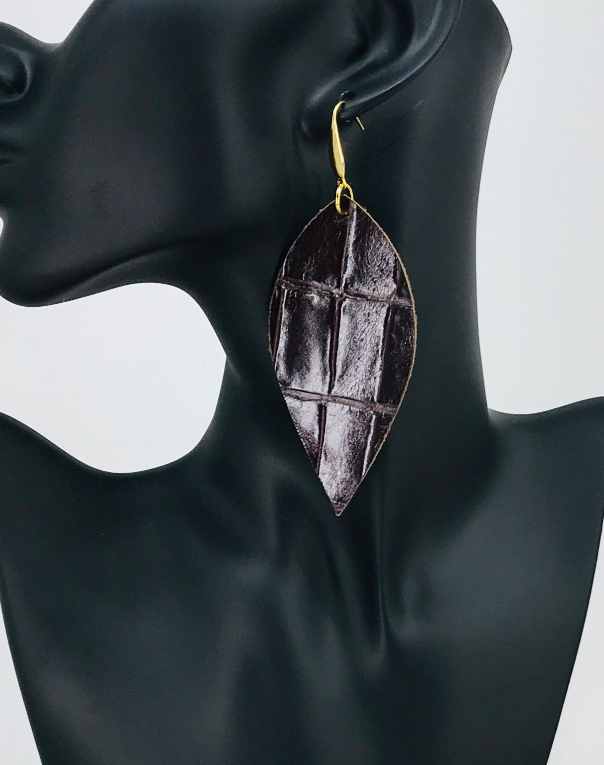 Brown Genuine Leather Earrings - E19-1952