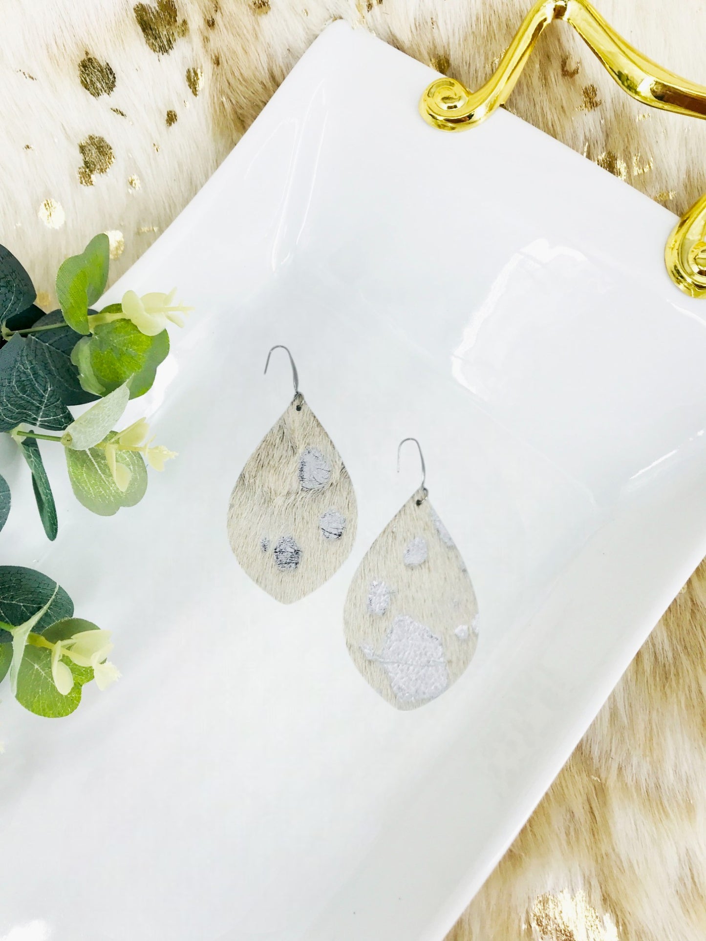 Hair On Metallic Silver Leather Earrings - E19-2052
