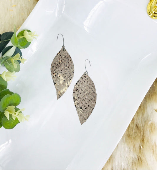 Gray Snake Skin Fringe Leather Earrings - E19-2062