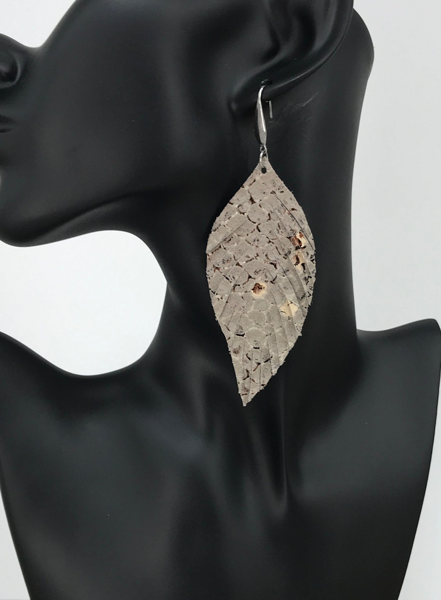 Gray Snake Skin Fringe Leather Earrings - E19-2062