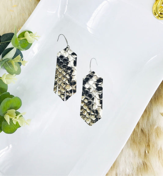 Black and White Snake Leather Earrings - E19-2162