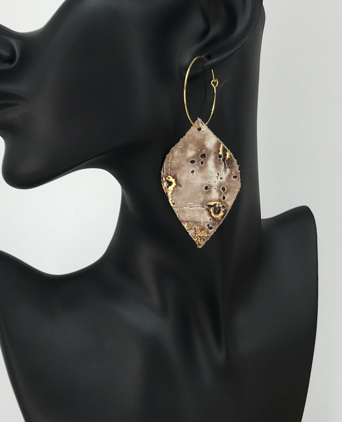 Driftwood Bark Leather Hoop Earrings - E19-2238