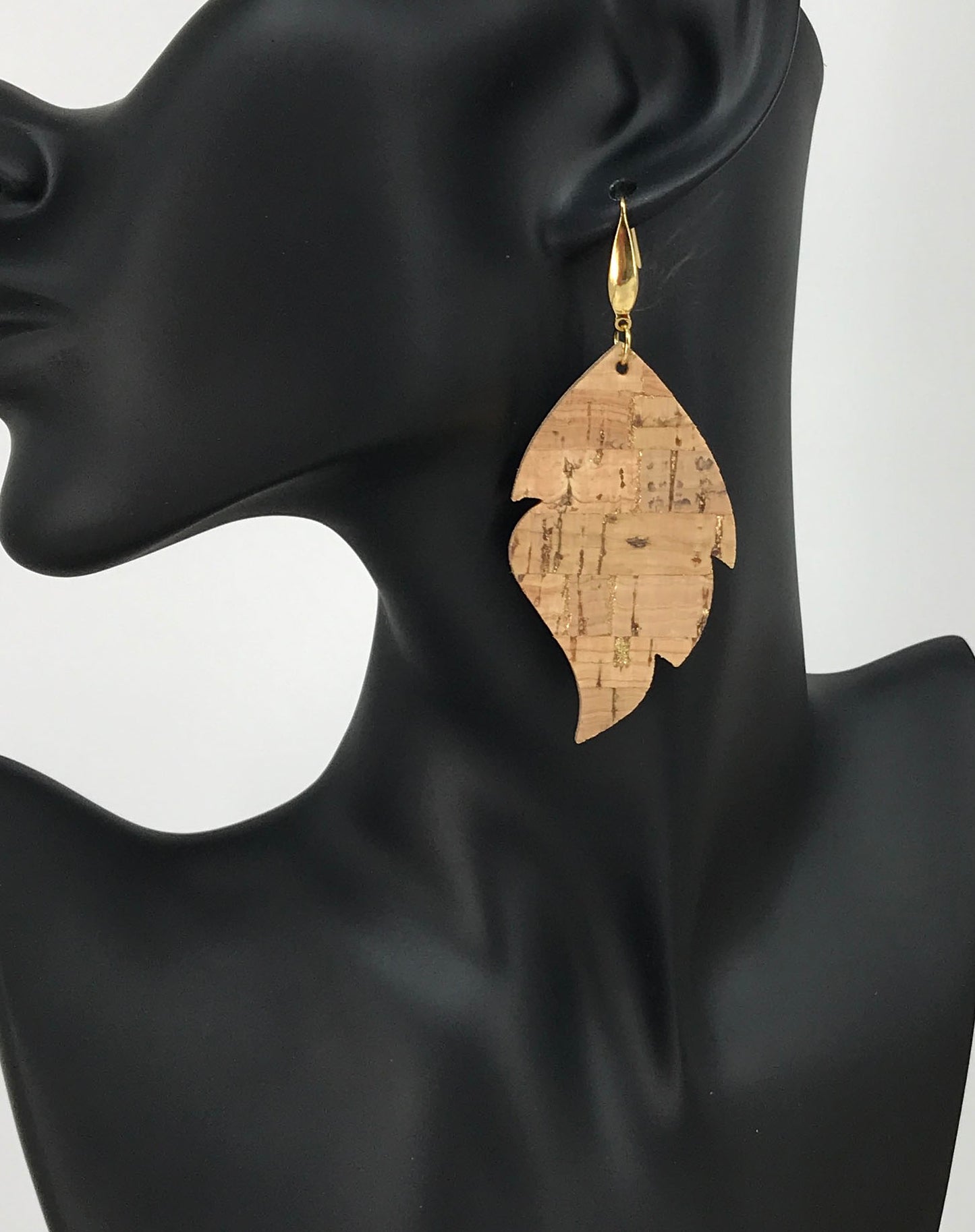 Gold Metallic Accent Cork on Leather Earrings - E19-2326