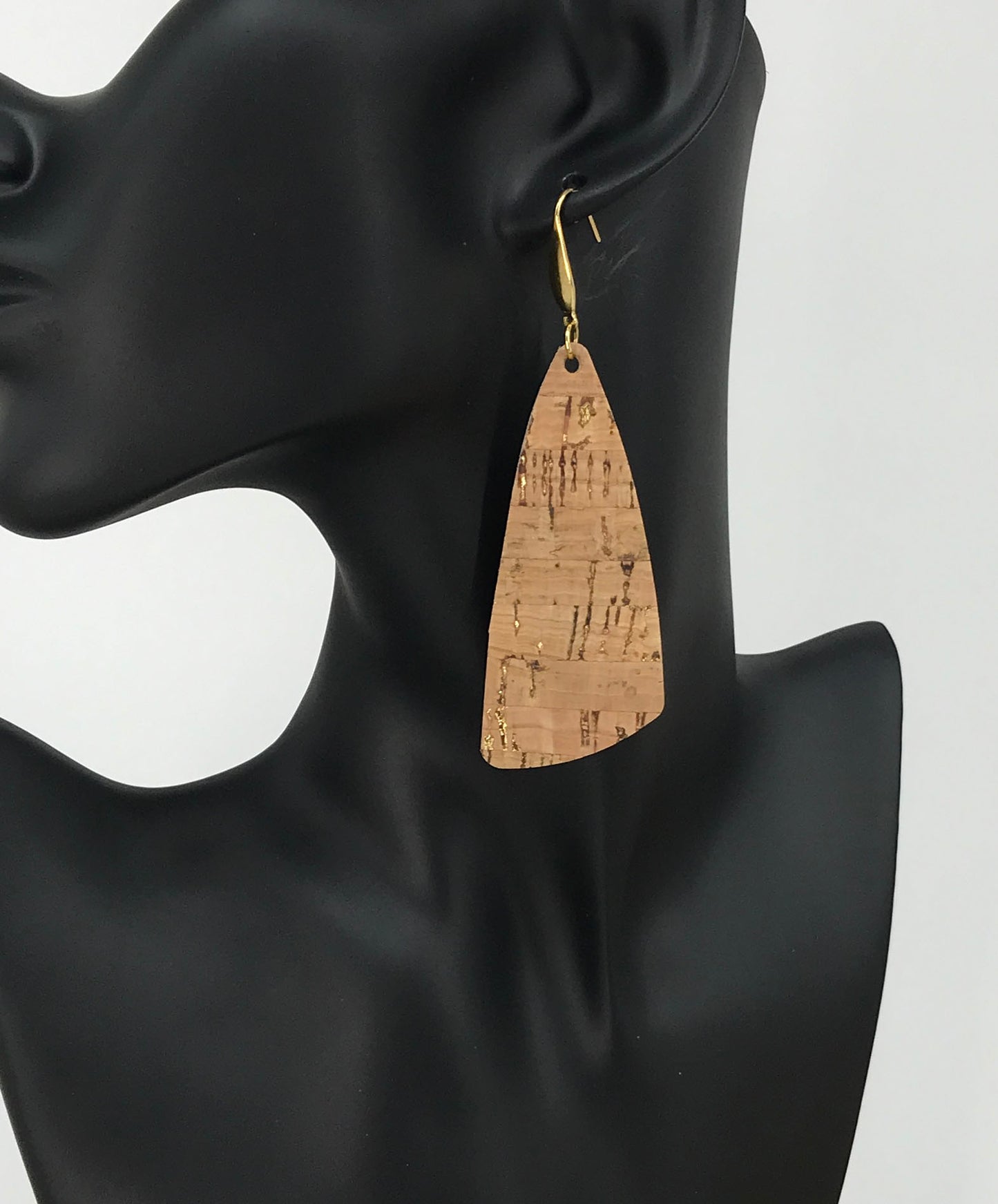 Gold Metallic Accent Cork on Leather Earrings - E19-2327