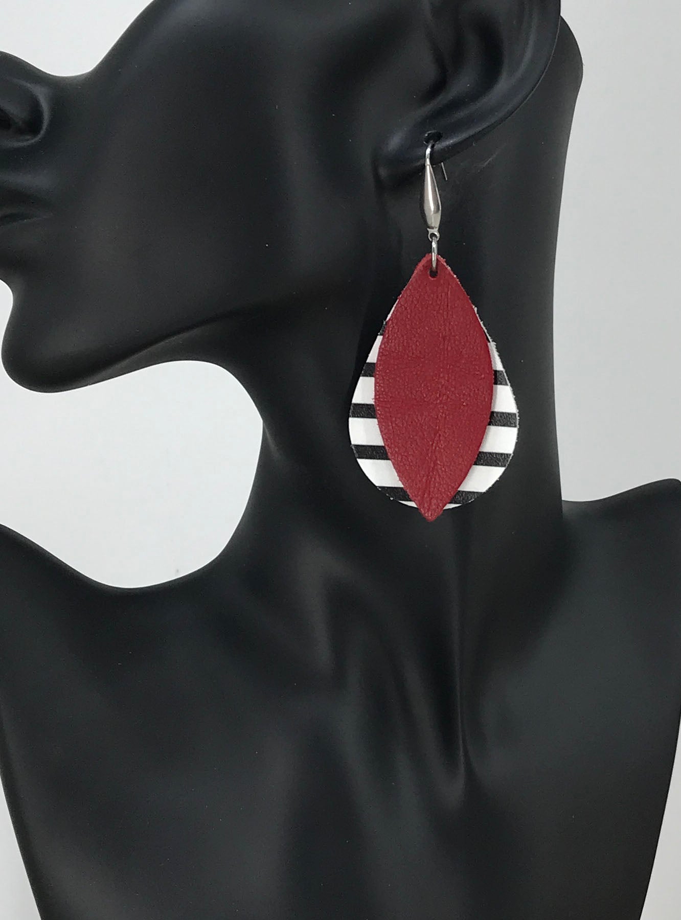Black and White Striped Leather Layered Earrings - E19-238
