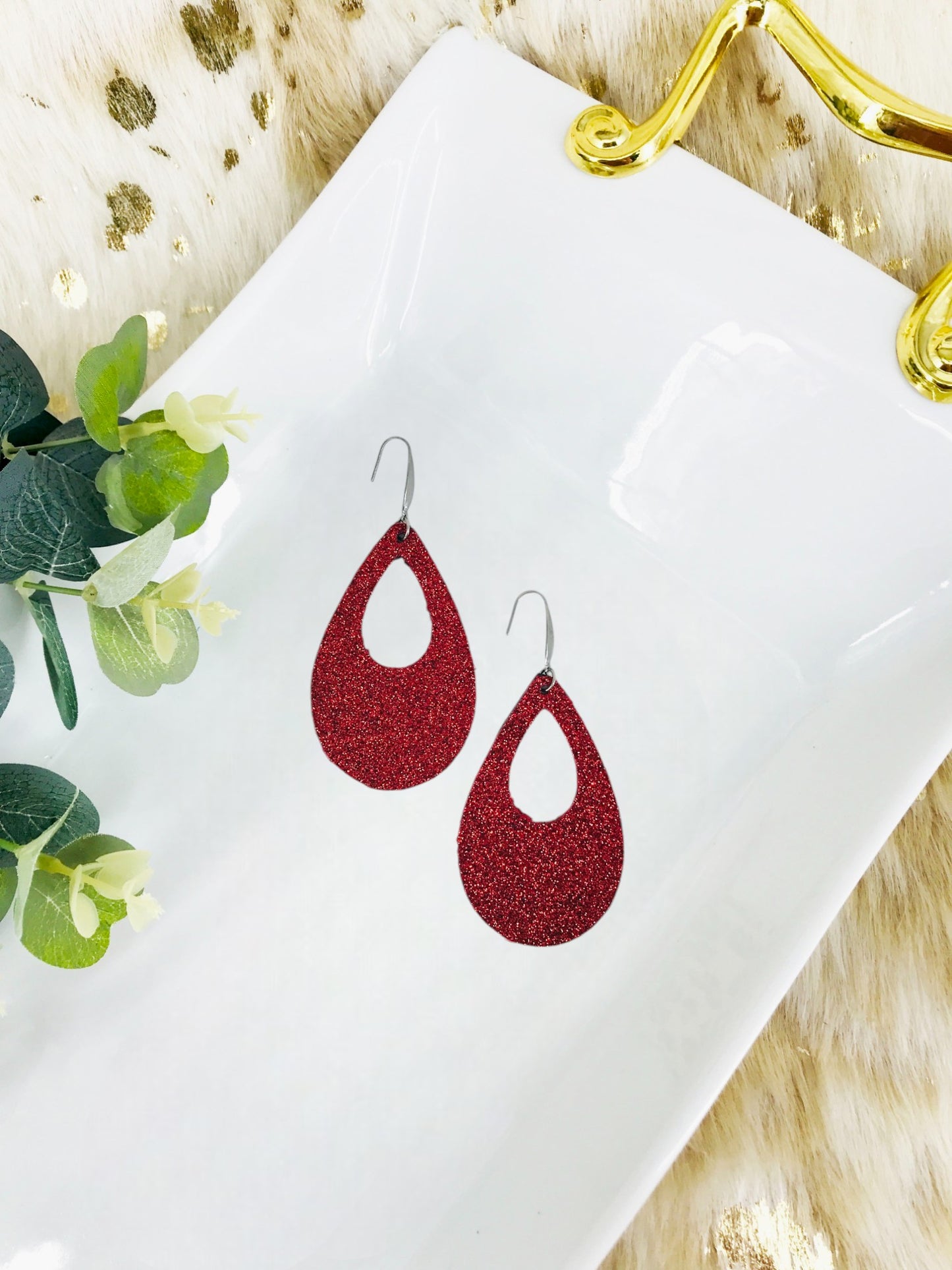 Red Glitter on Leather Earrings - E19-2437
