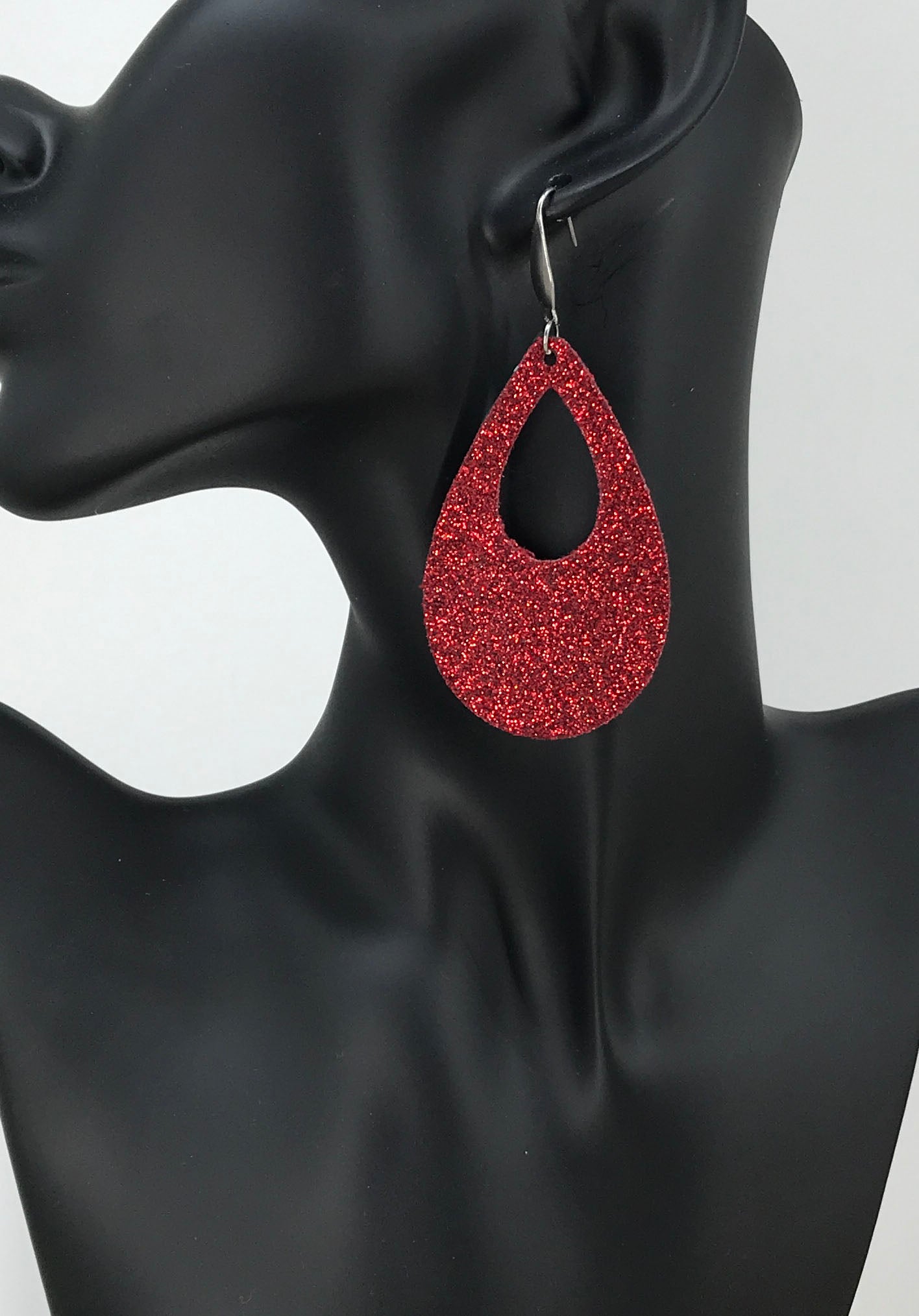 Red Glitter on Leather Earrings - E19-2437