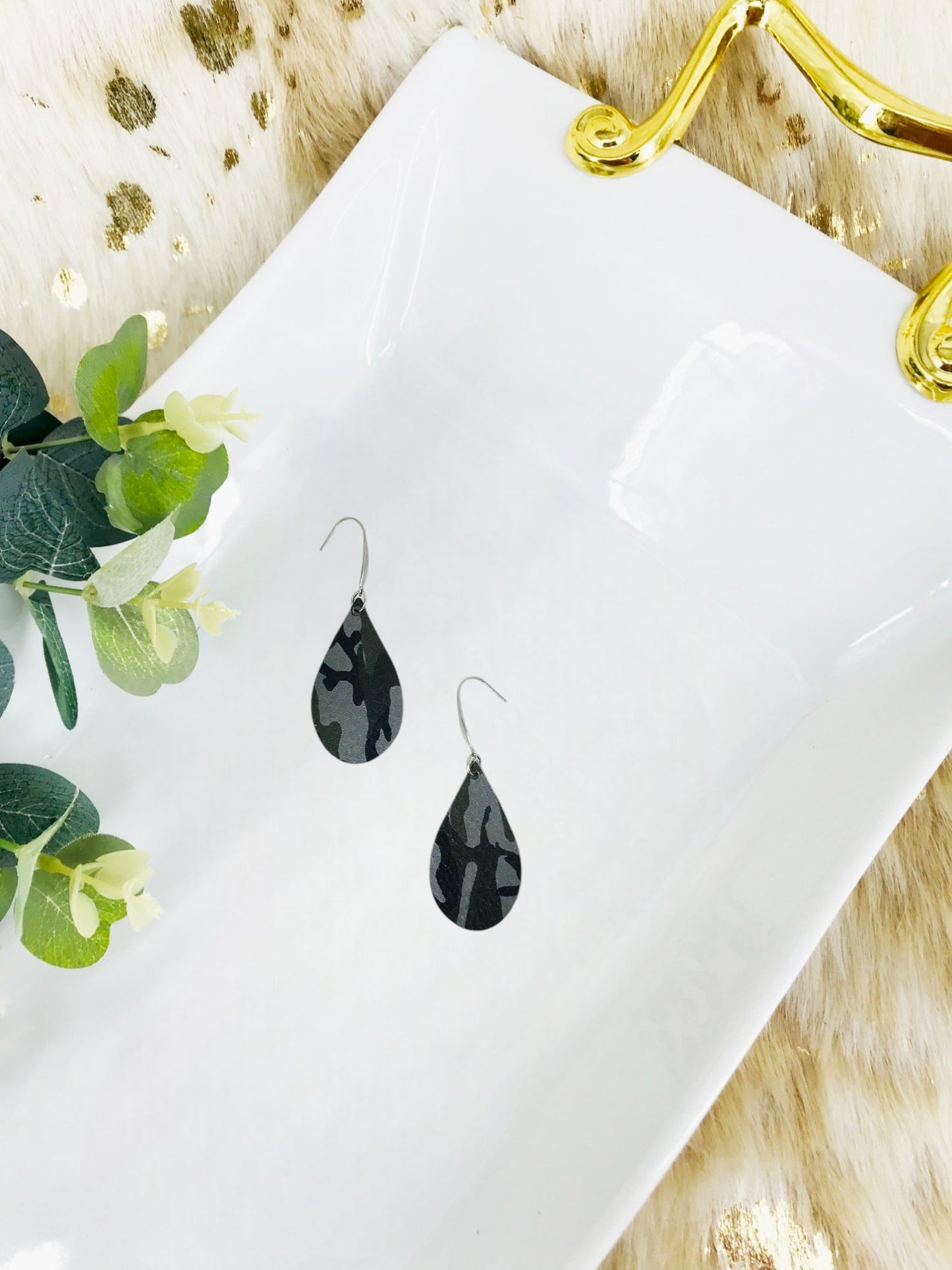 Genuine Leather Earrings - E19-2614