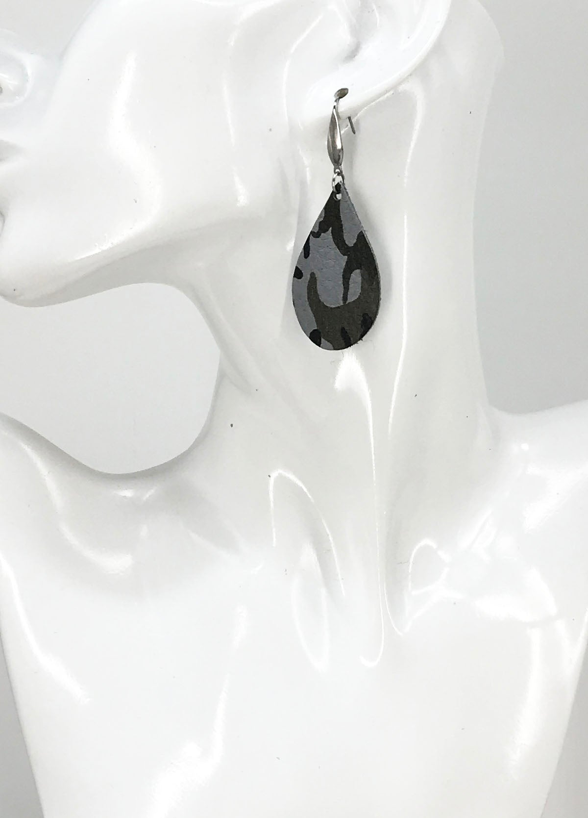 Genuine Leather Earrings - E19-2614