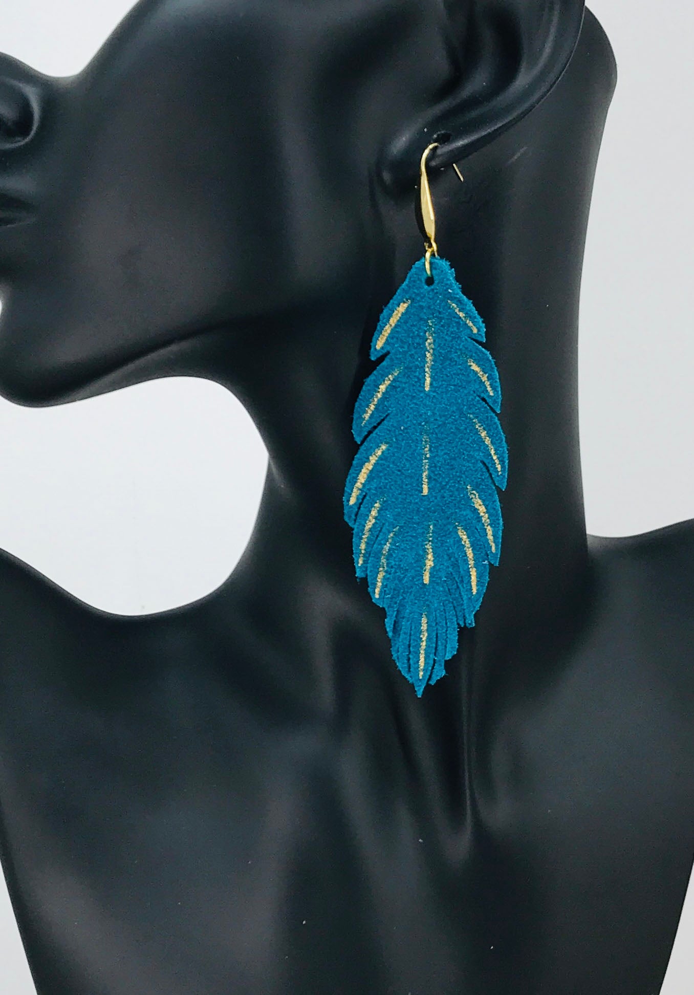 Turquoise Feather Suede Earrings - E19-2691