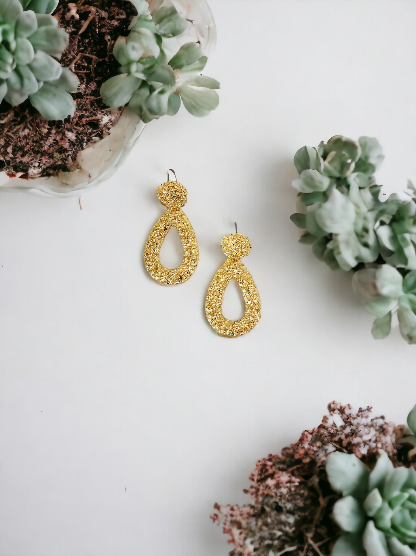 Large Metal Geometric Dangle Stud Earrings - E19-3112
