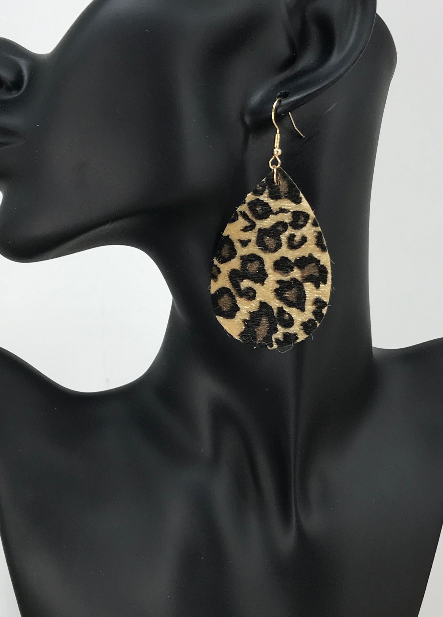 Leopard Faux Leather Earrings - E19-3329