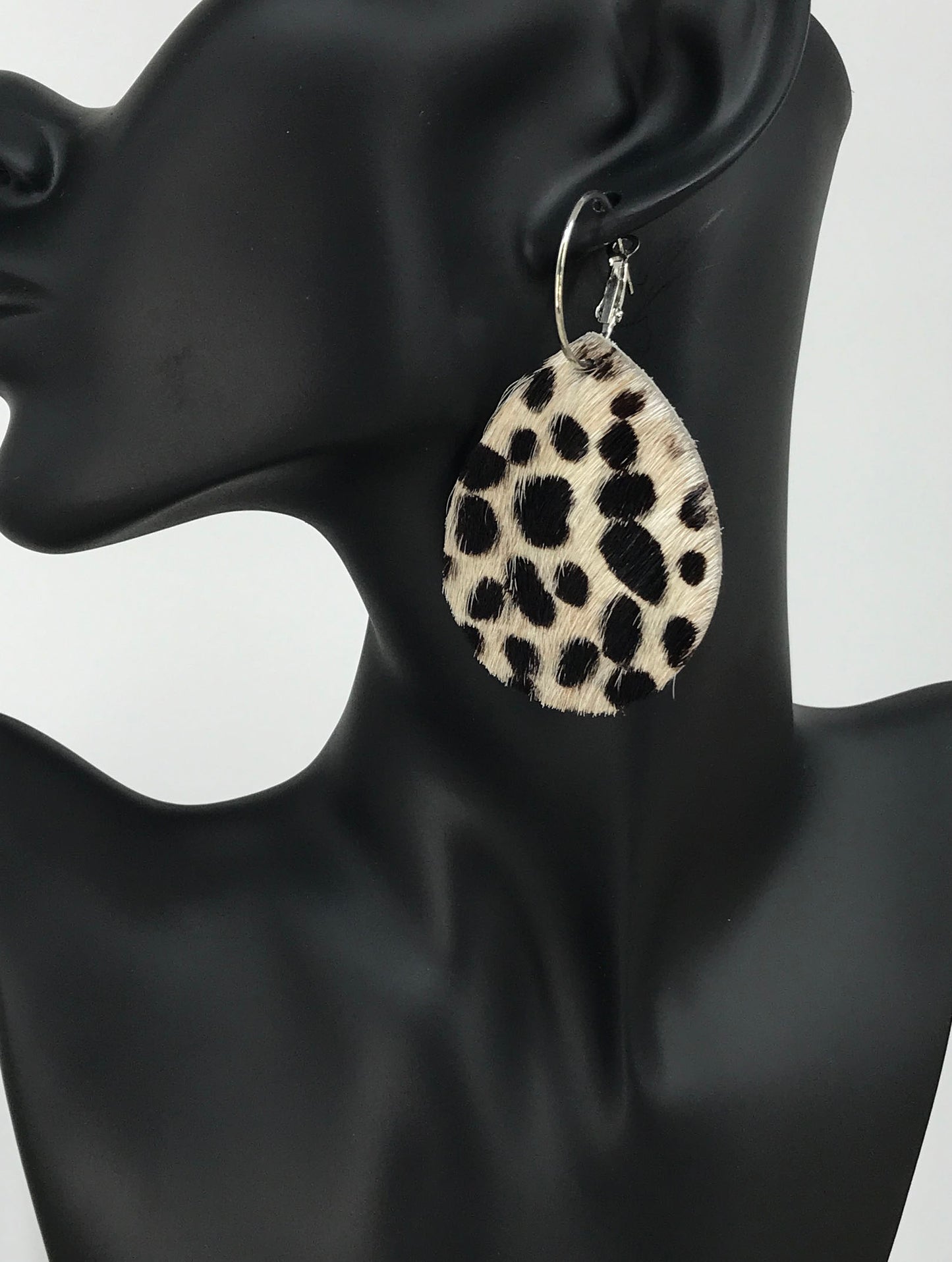 Snowdrift Leopard Hoop Teardrop Earrings