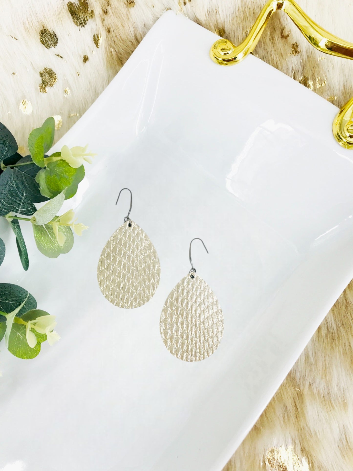 Platinum Amazon Cobra Leather Earrings - E19-3484