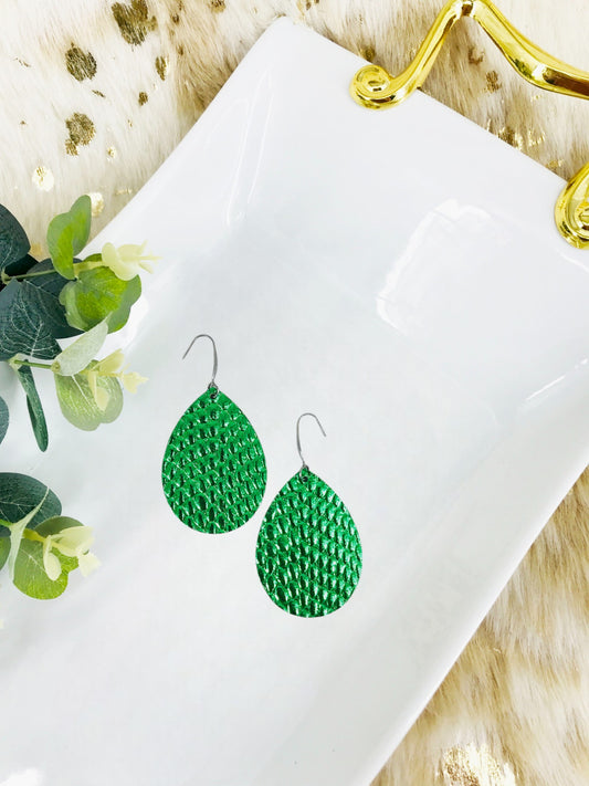 Emerald Green Amazon Cobra Leather Earrings - E19-3513