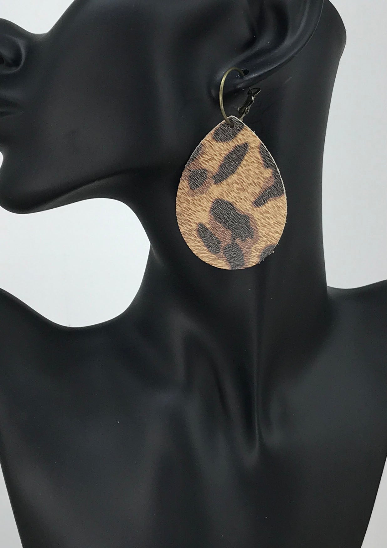 Large Cheetah Leather Hoop Earrings - E19-3539