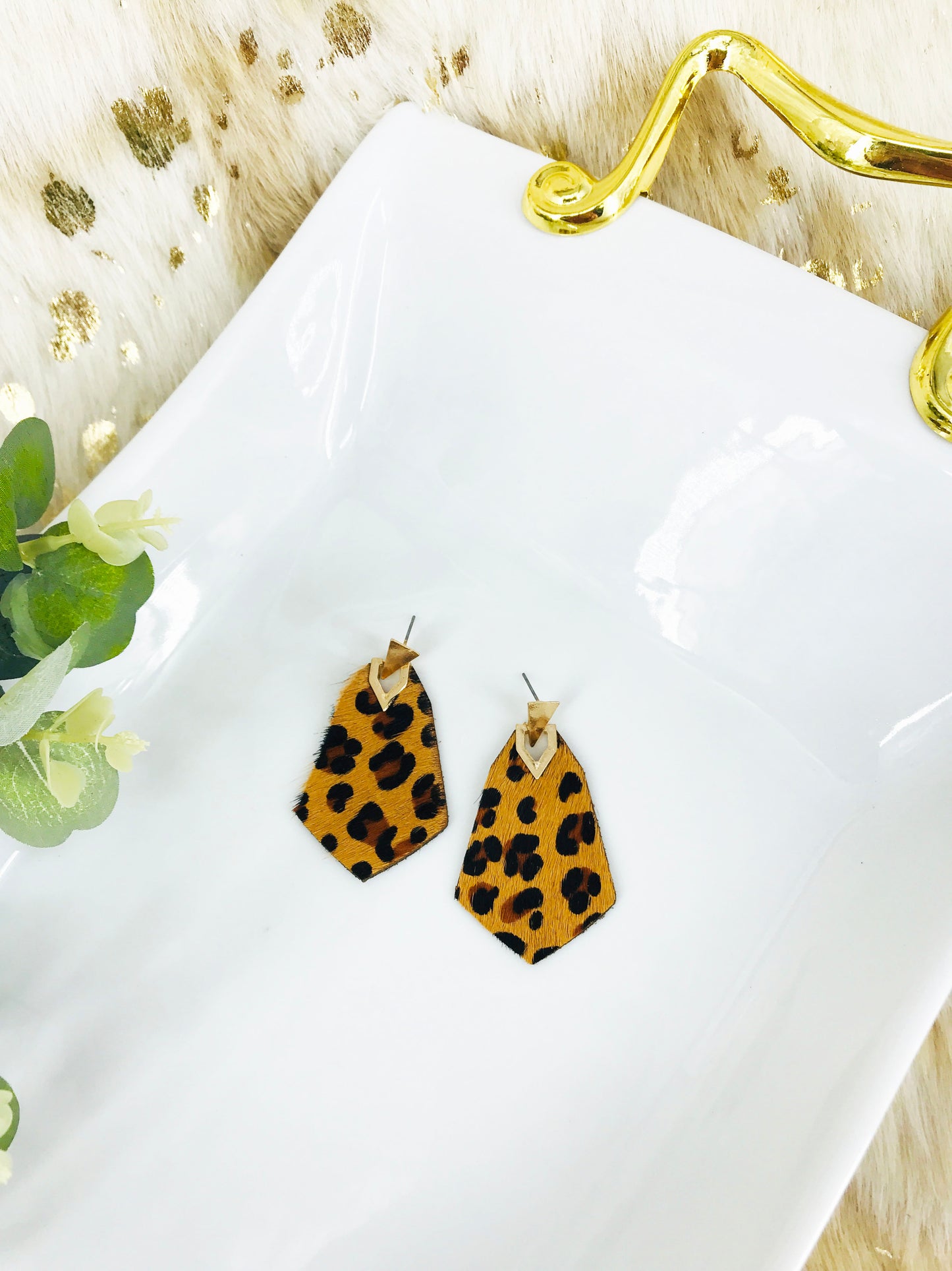 Brown Leopard Champ Animal Print Post Earring - E19-3646