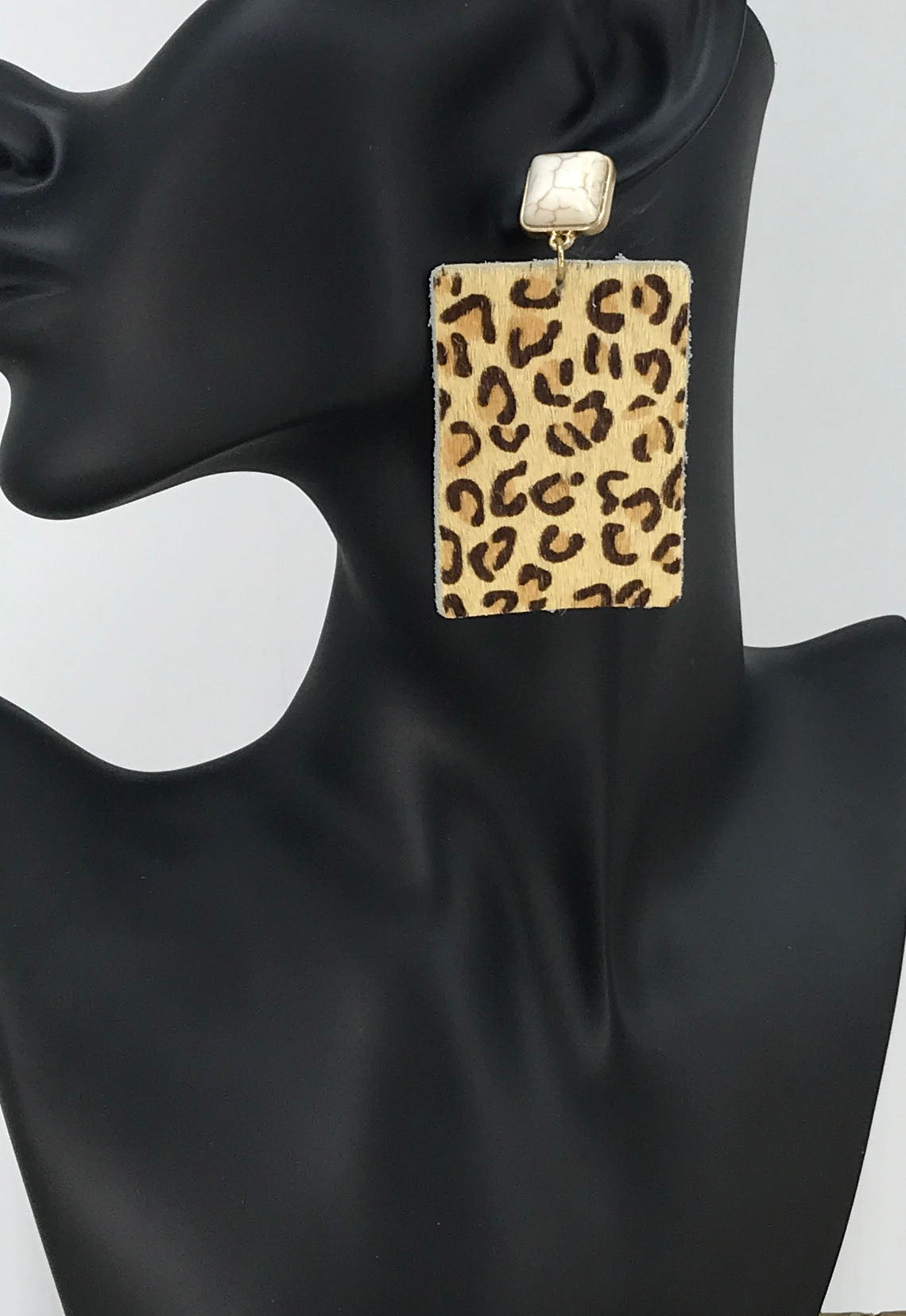Creekside Natural Leopard Animal Print Earring With Stone Post - E19-3652