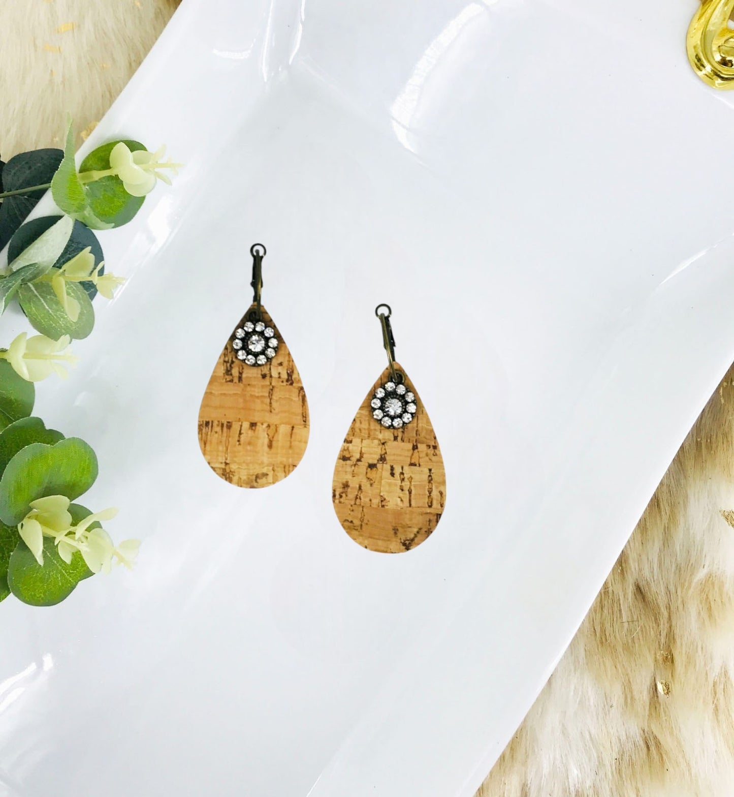 Natual Cork and Rhinestone Hoop Earrings - E19-3712